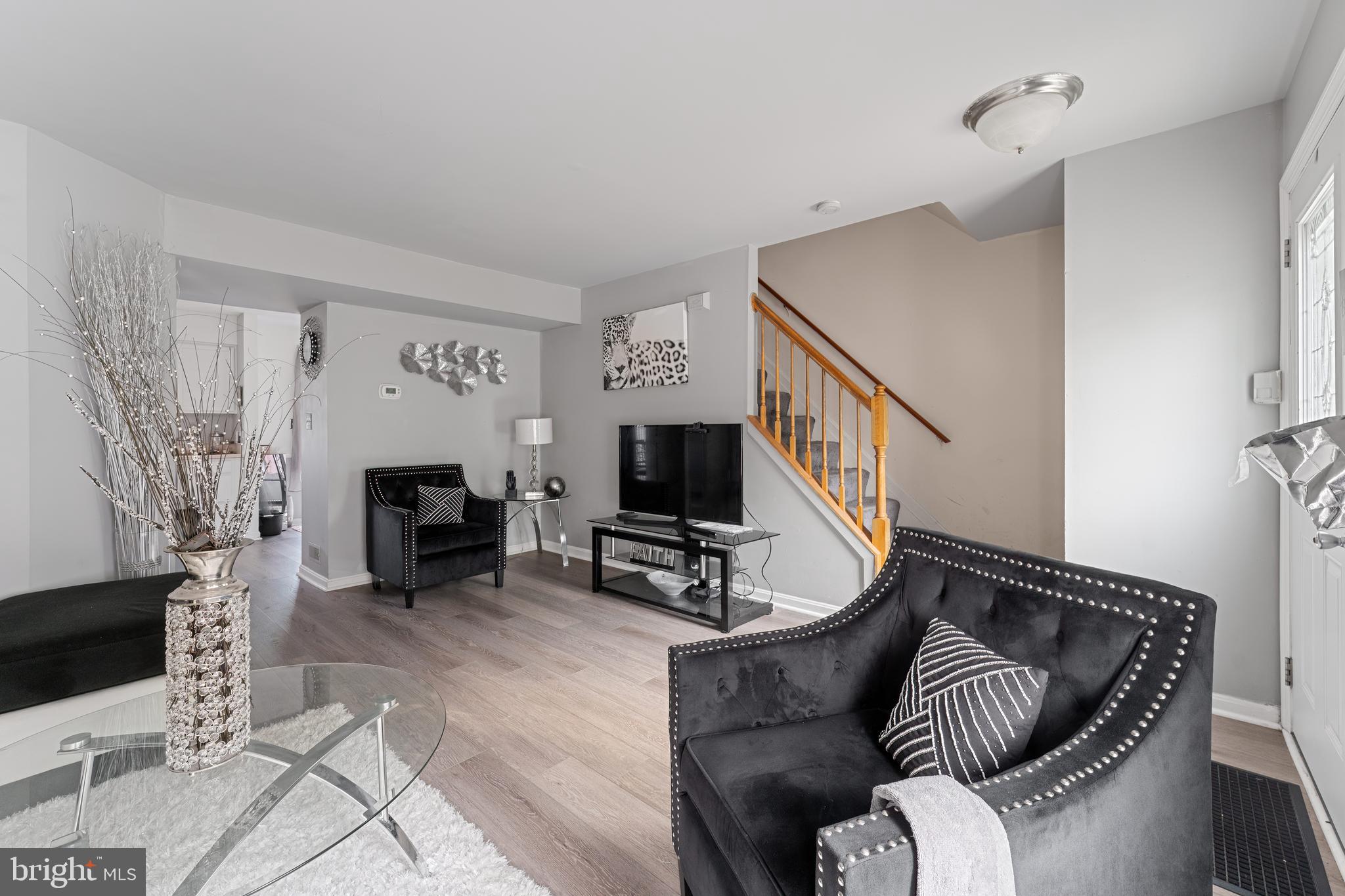 GOLDENWOOD - Residential