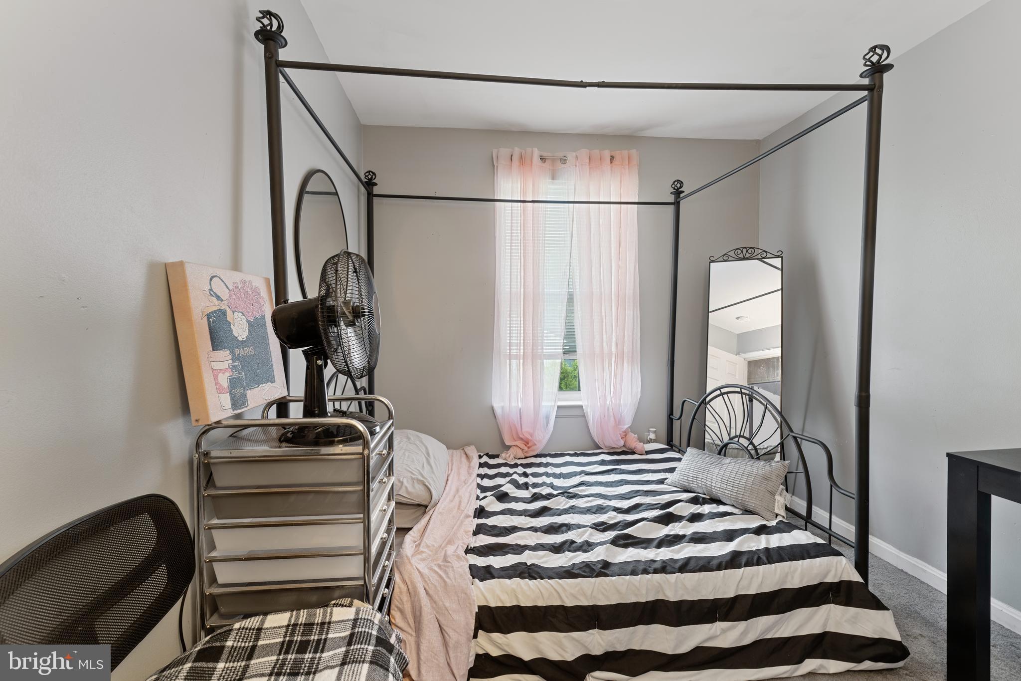 GOLDENWOOD - Residential