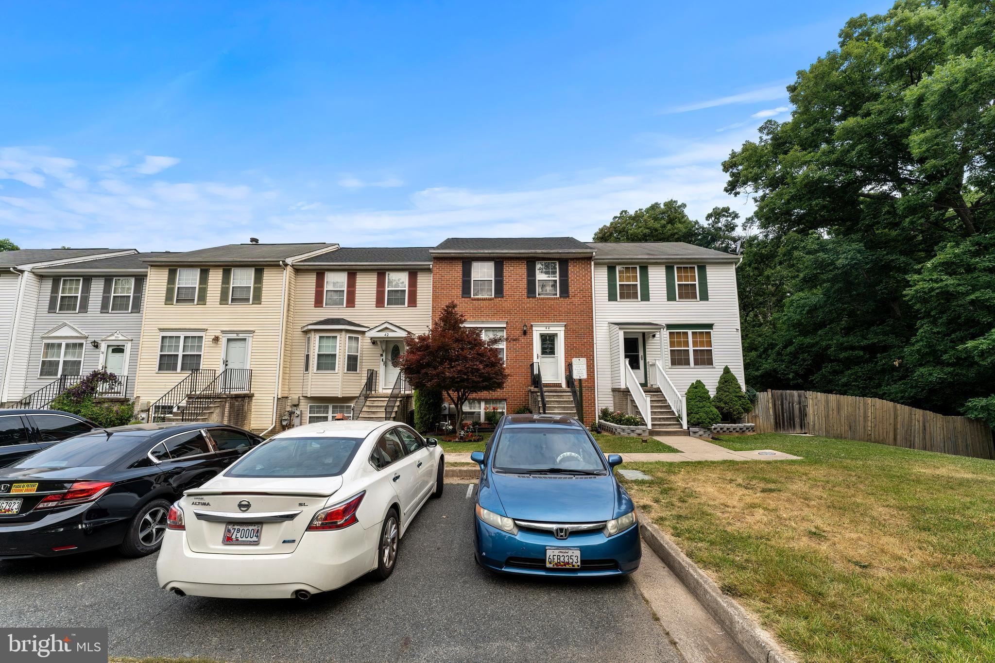 GOLDENWOOD - Residential