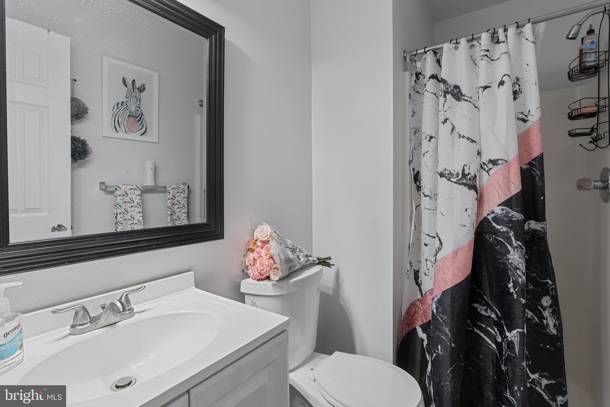 GOLDENWOOD - Residential