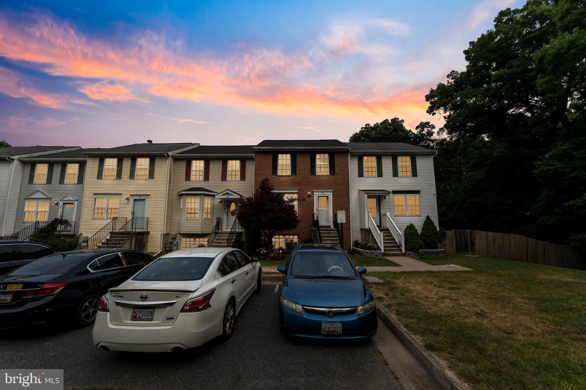 GOLDENWOOD - Residential