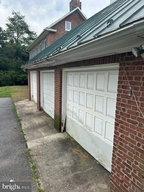 124 SUNNYDALE WAY