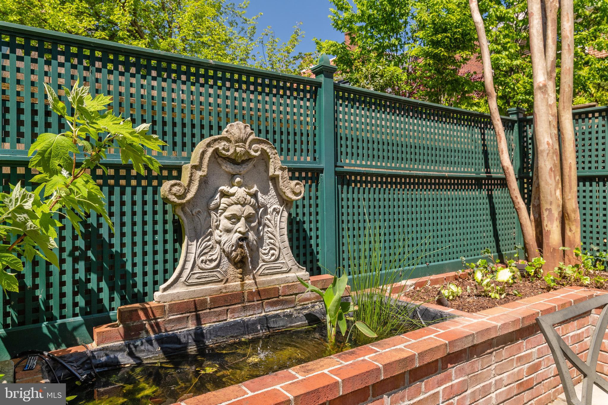 OLD TOWN - Residential