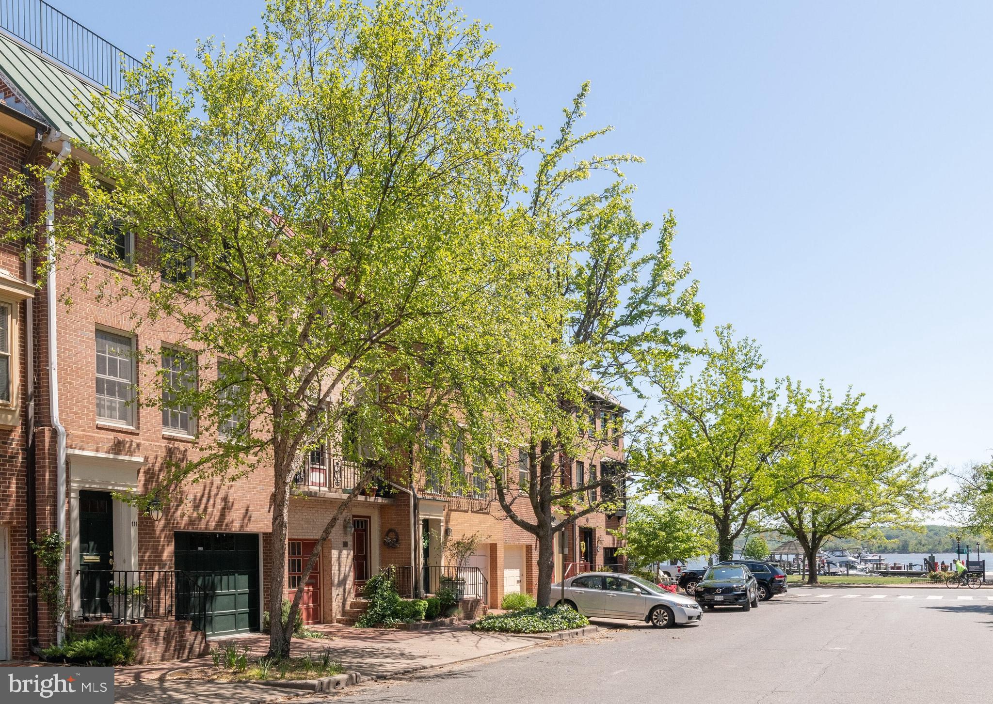 OLD TOWN - Residential