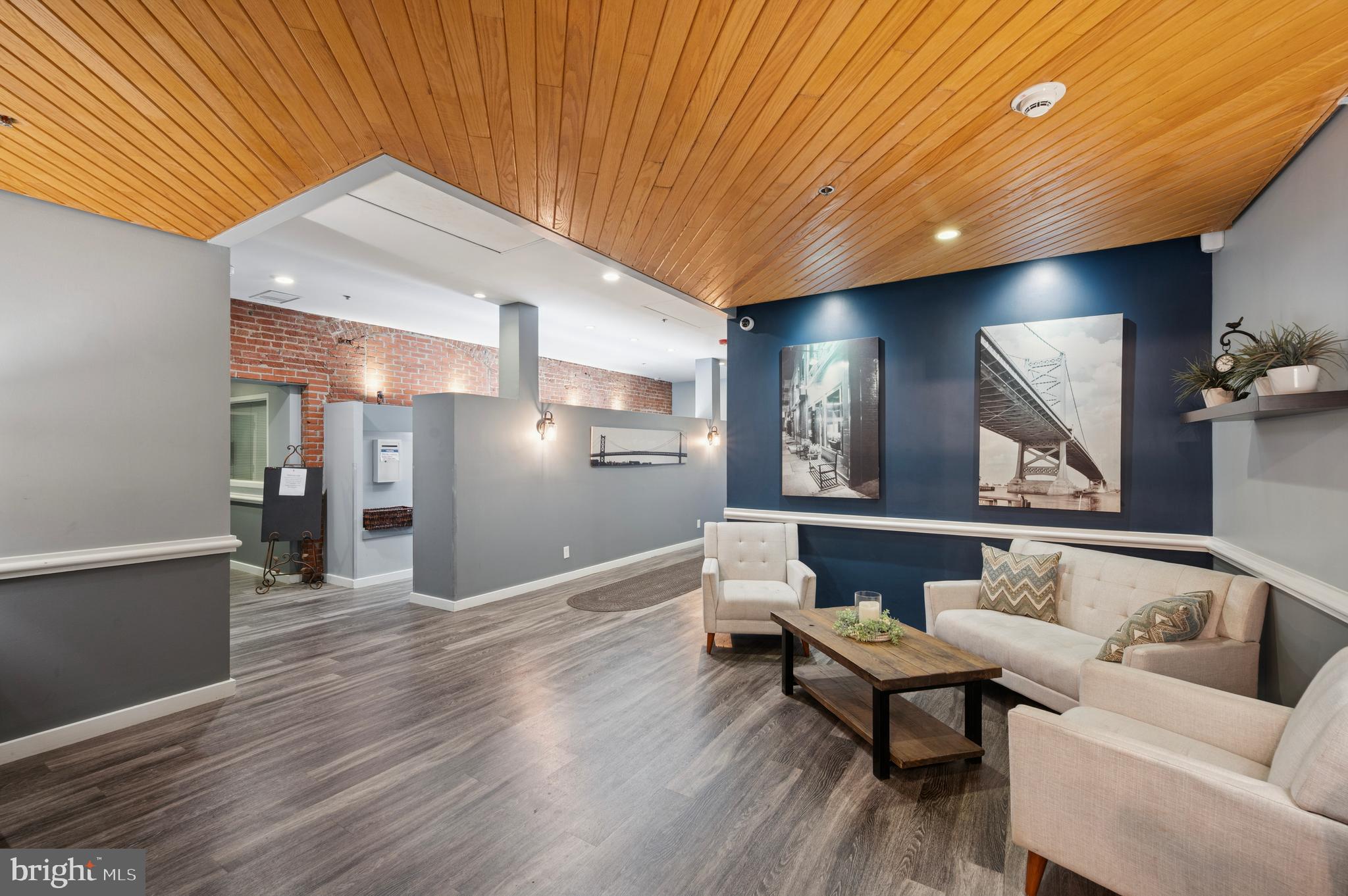 OLD CITY - Residential