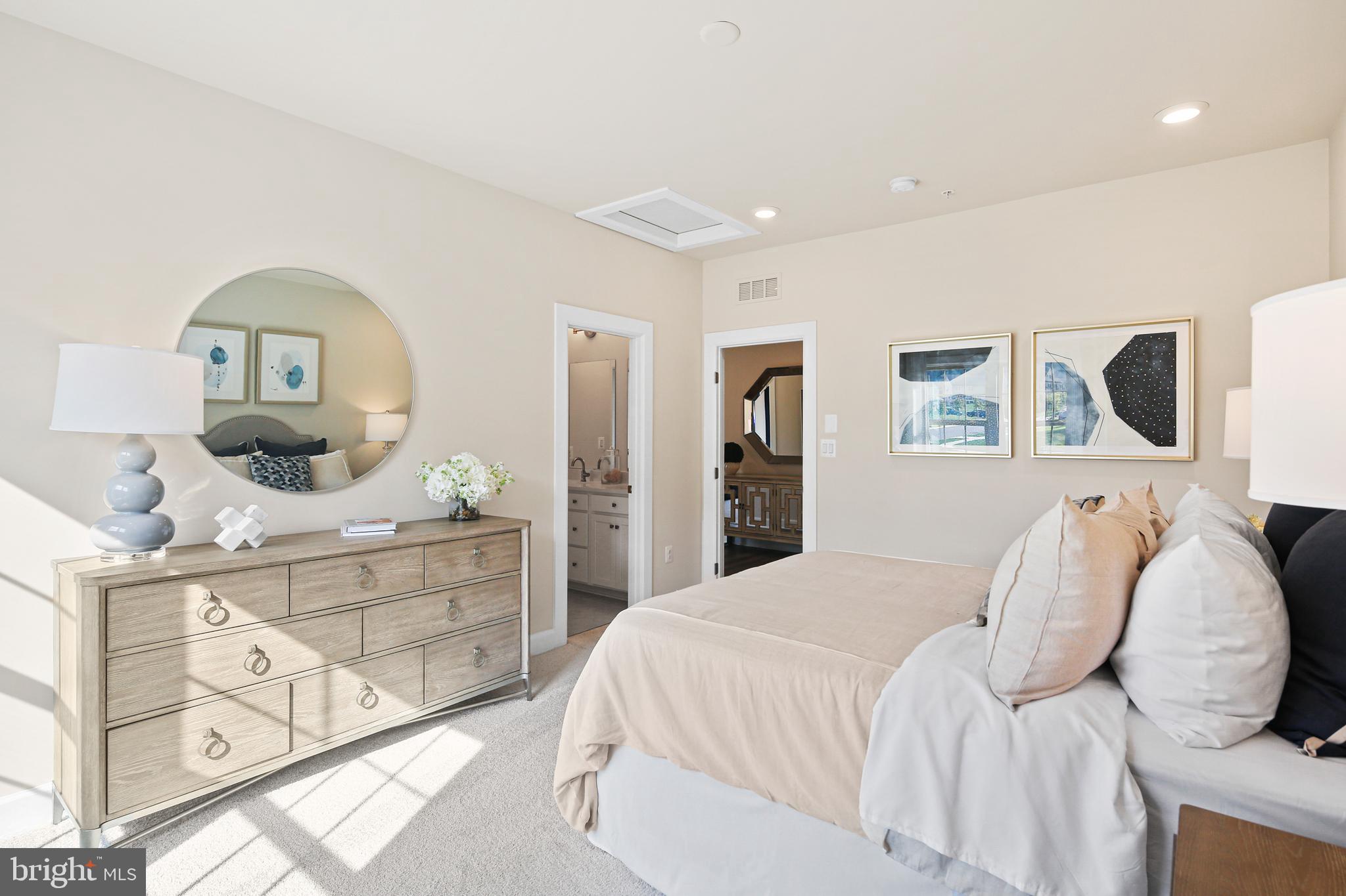 WESTMOUNT - Residential