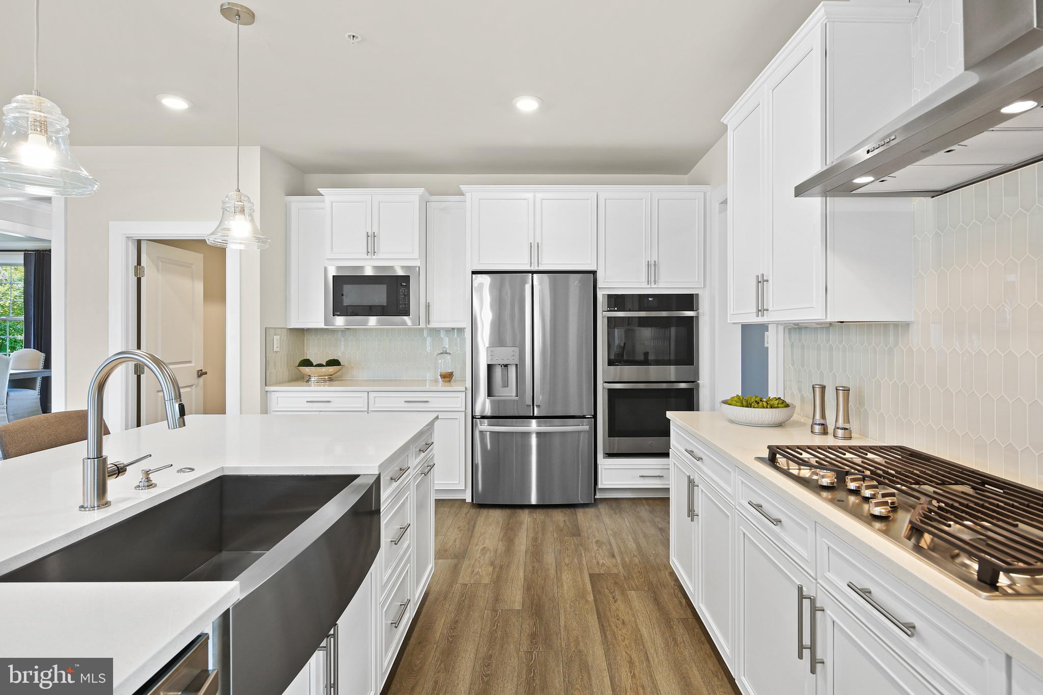 WESTMOUNT - Residential