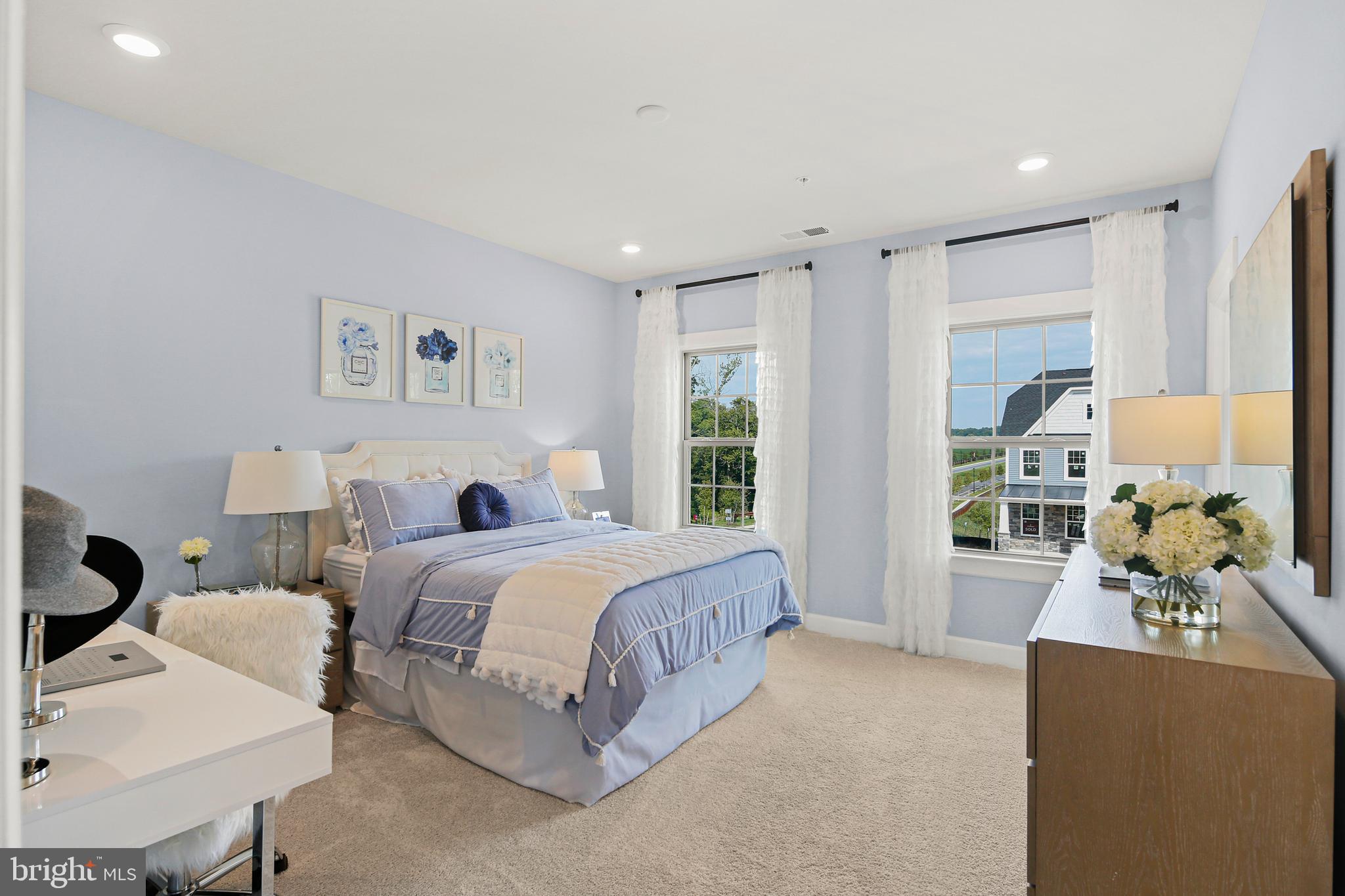 WESTMOUNT - Residential