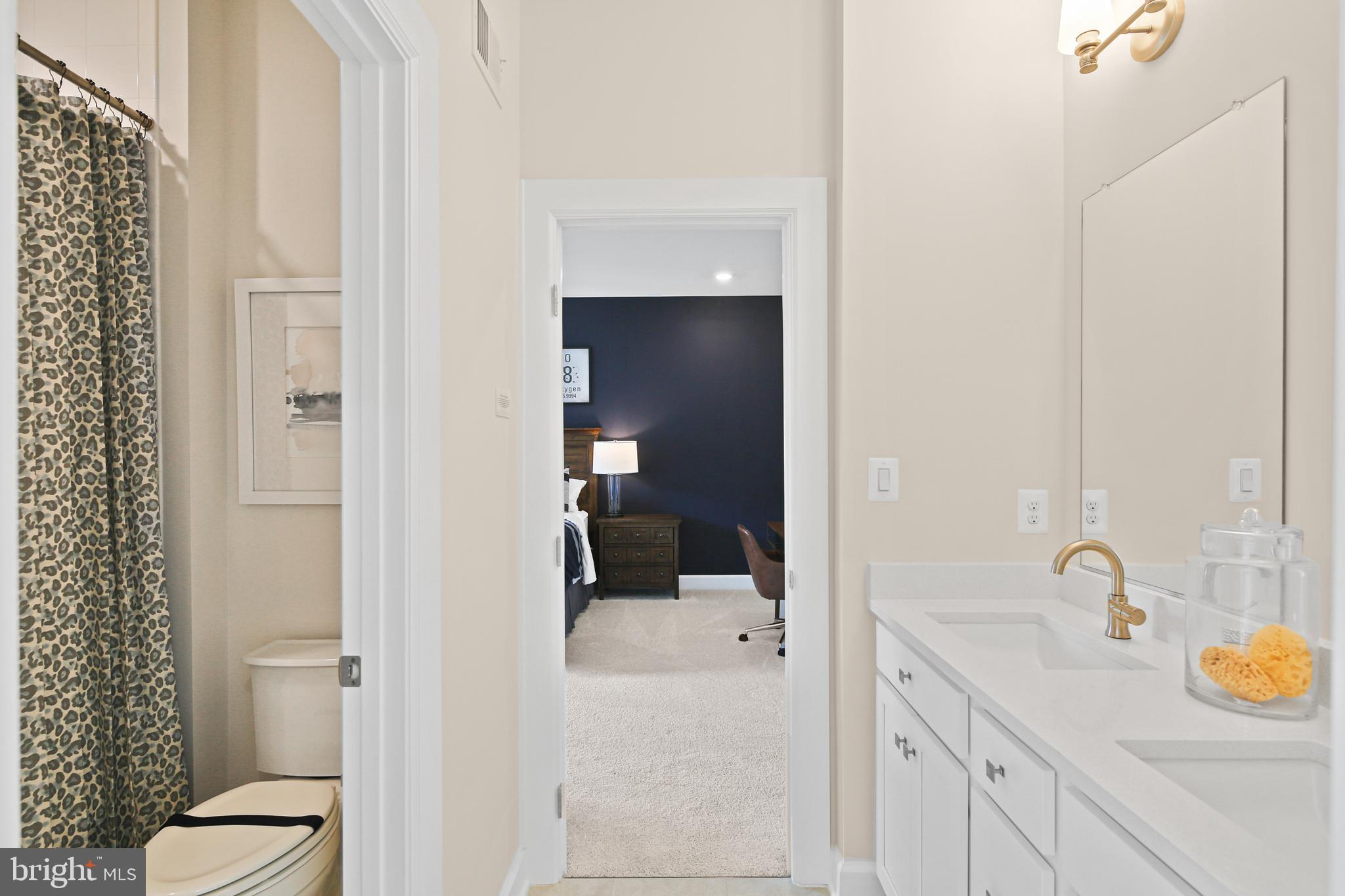 WESTMOUNT - Residential