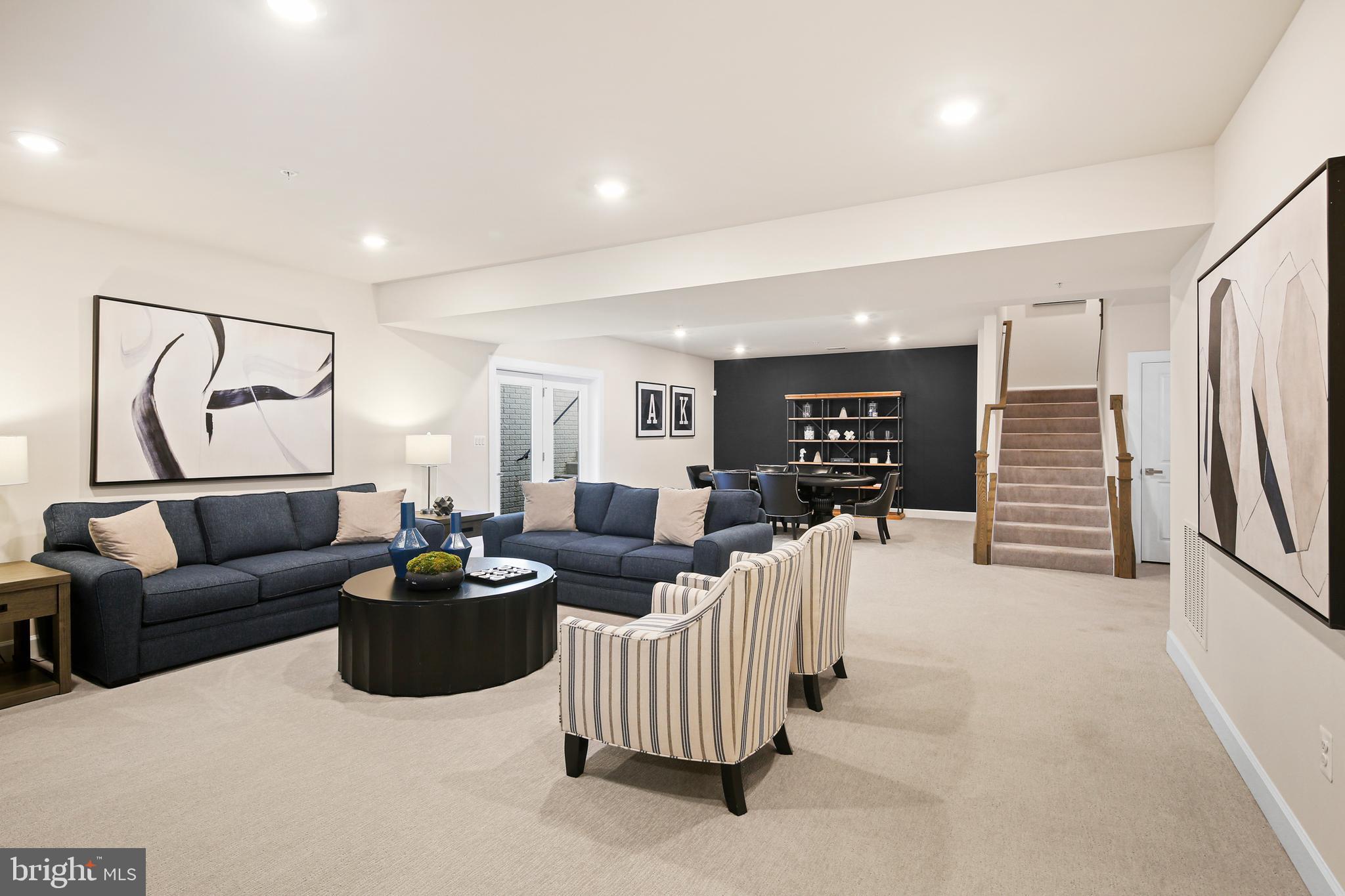 WESTMOUNT - Residential