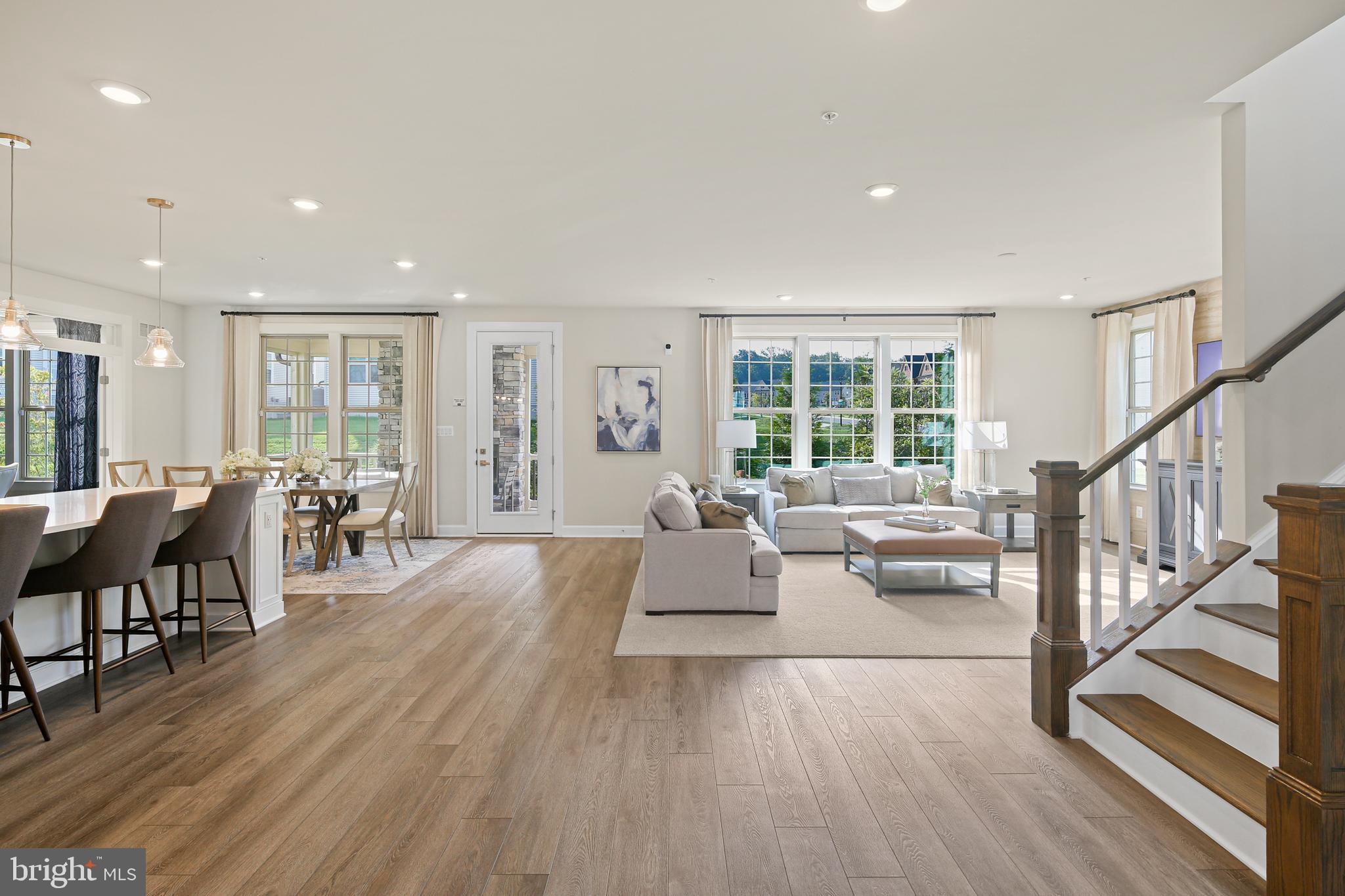 WESTMOUNT - Residential