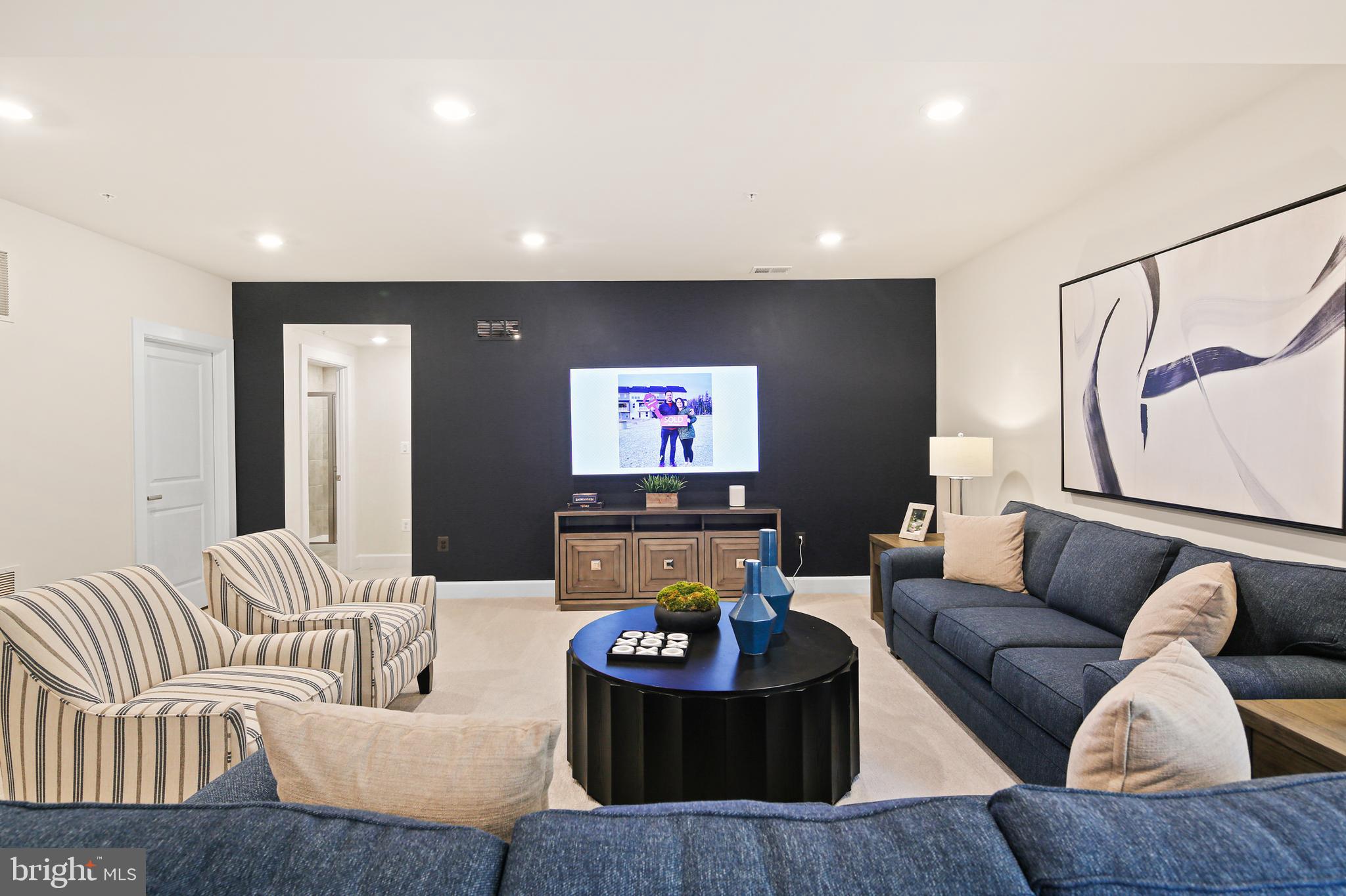 WESTMOUNT - Residential