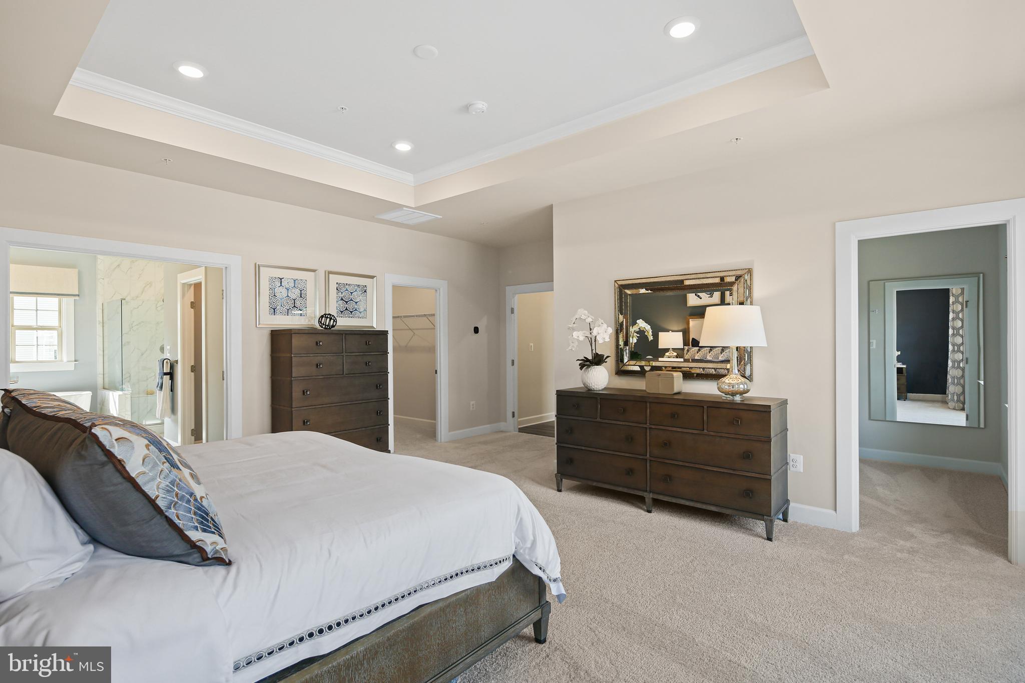 WESTMOUNT - Residential