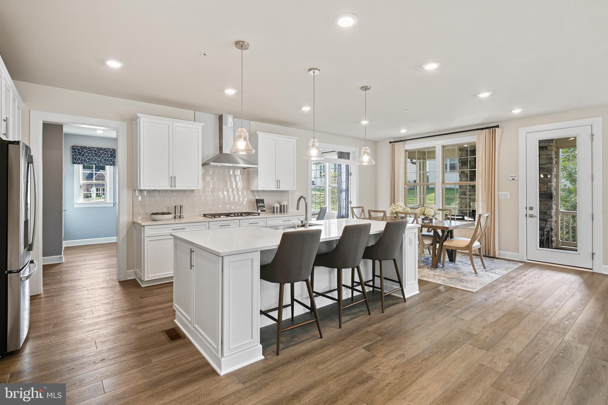 WESTMOUNT - Residential