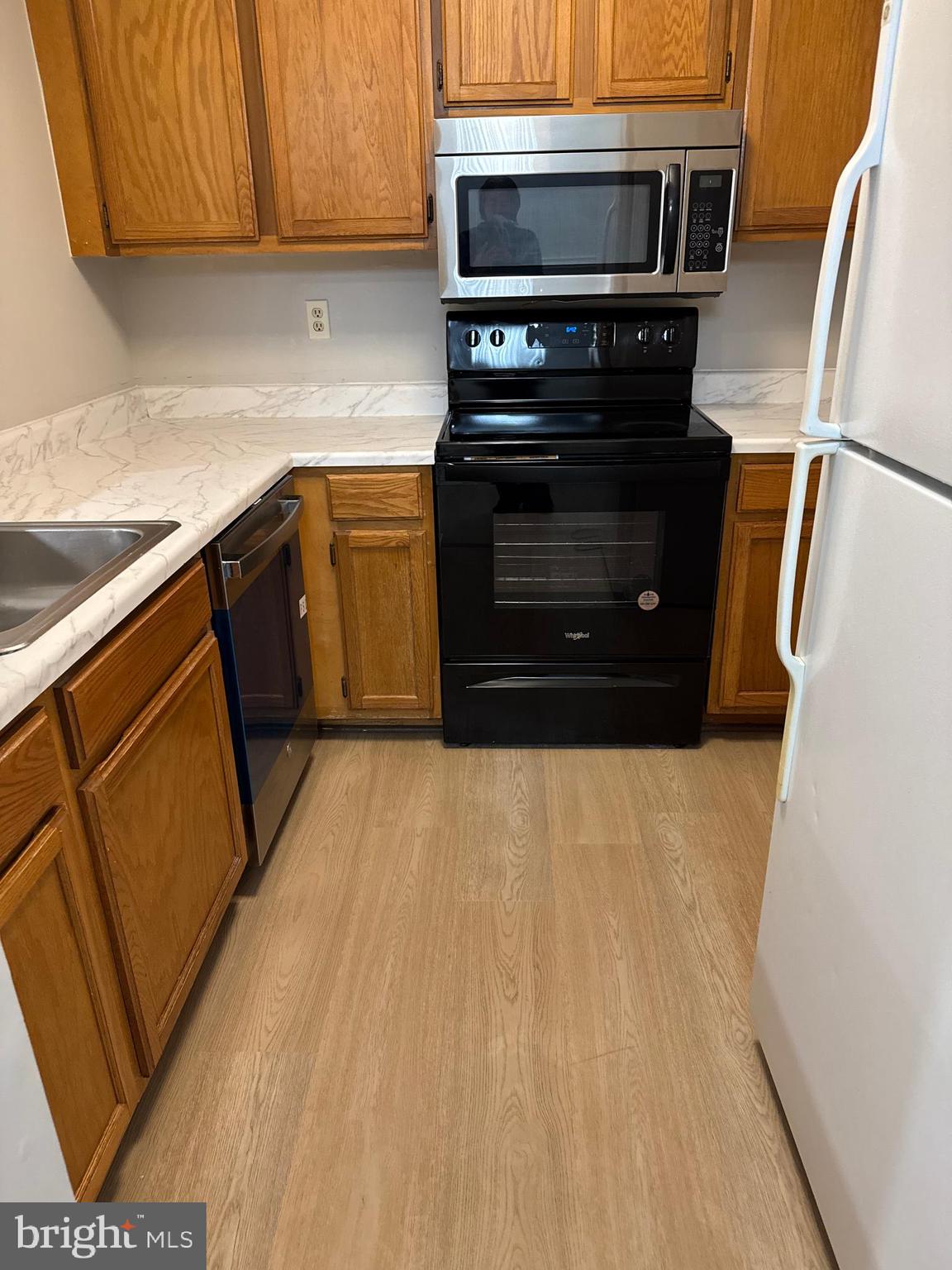 GREENFIELDS - Residential Lease