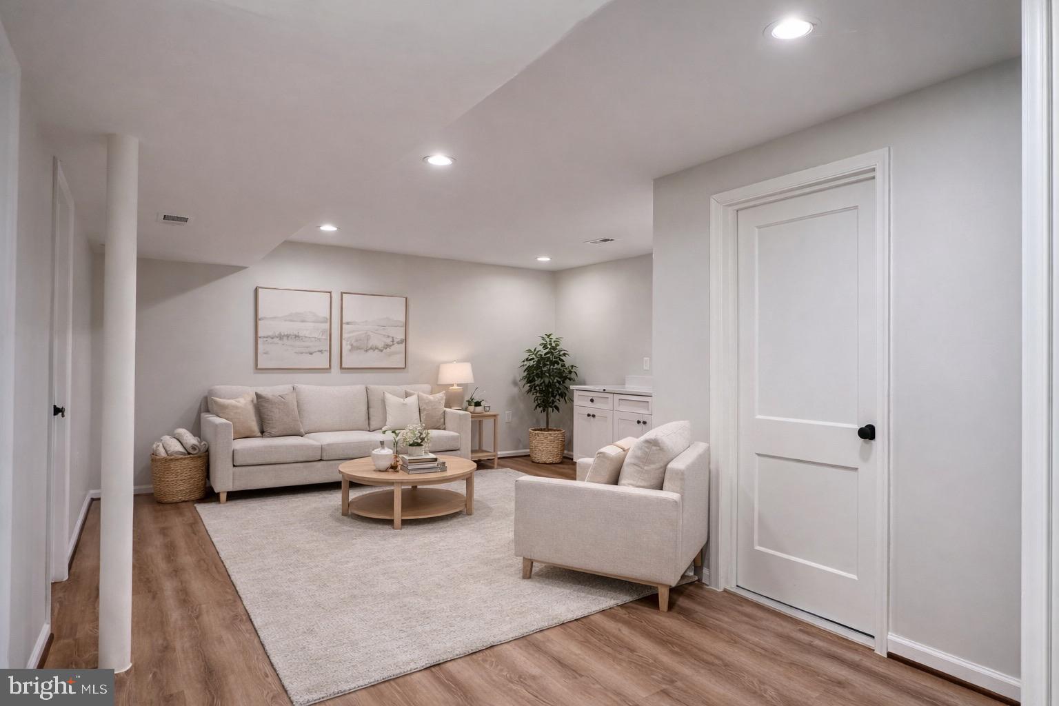 HILLCREST HEIGHTS - Residential