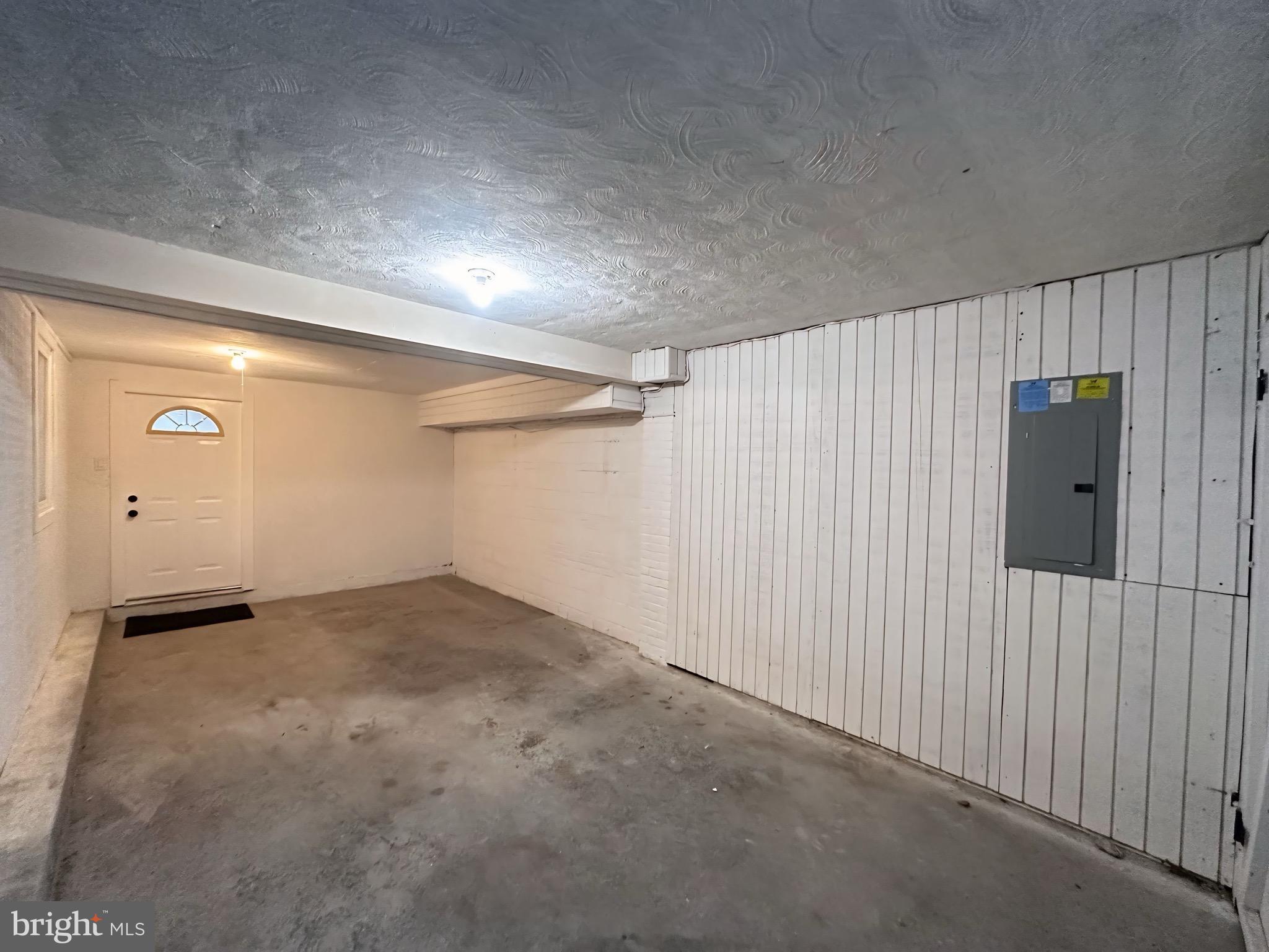 HILLCREST HEIGHTS - Residential