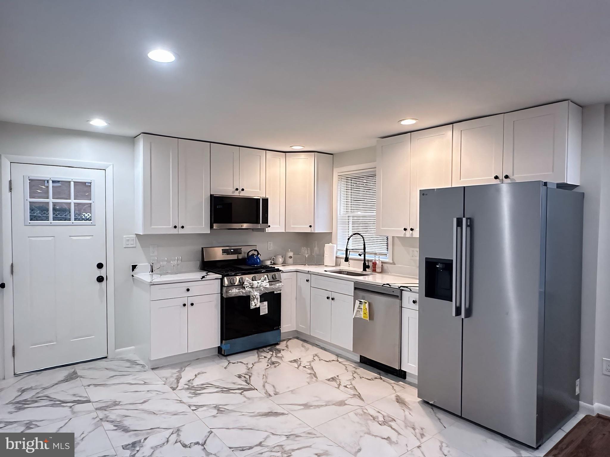 HILLCREST HEIGHTS - Residential