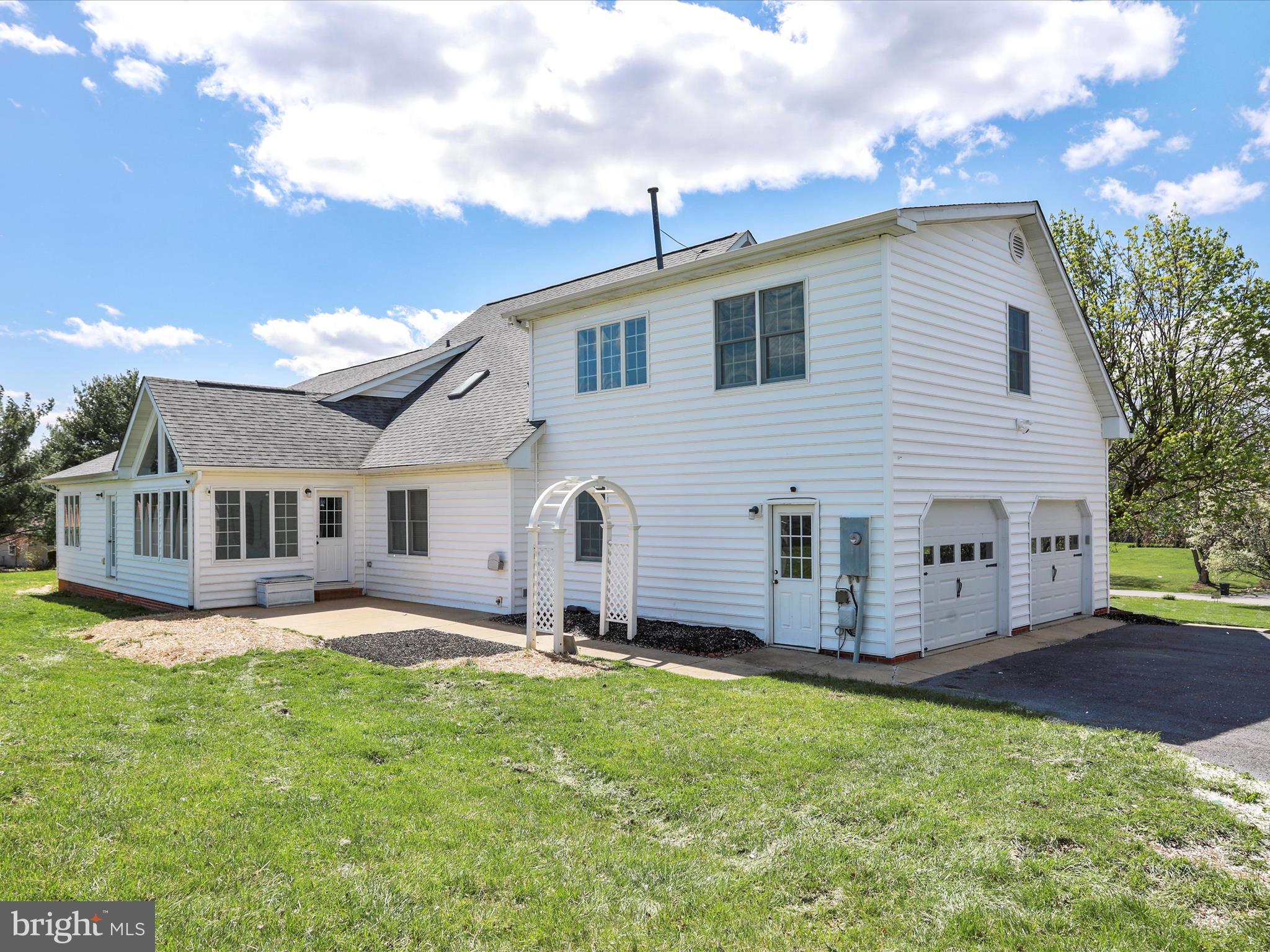 98 FOXHALL ROAD