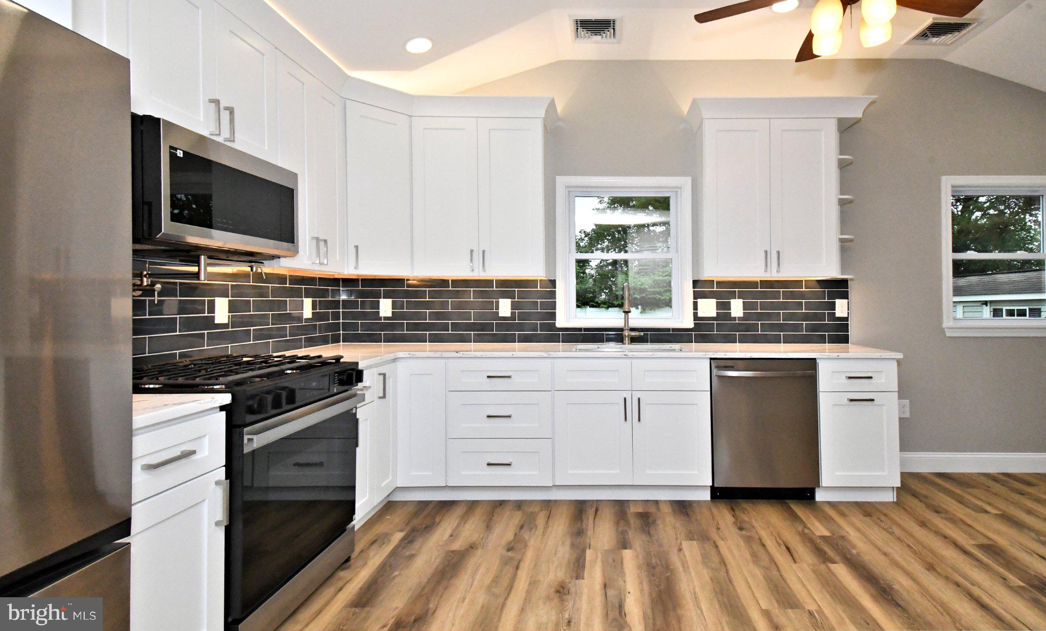 CANDLE BROOK - Residential