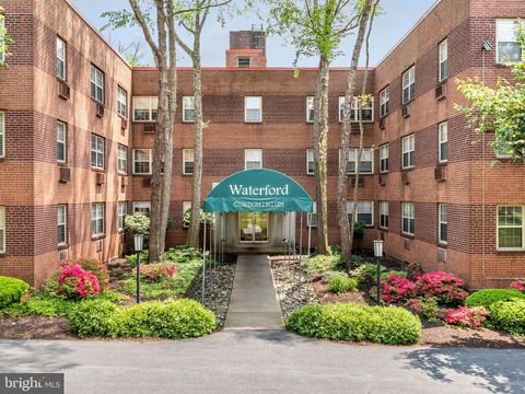 383 LAKESIDE ROAD 105 ARDMORE PA 19003