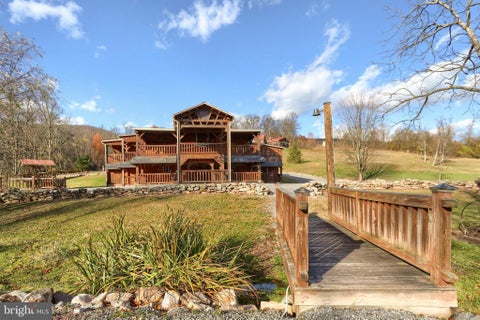 Homes For Sale - 232 Laurel Rock Lane<br/> Juniata County, MIFFLINTOWN, PA 17059