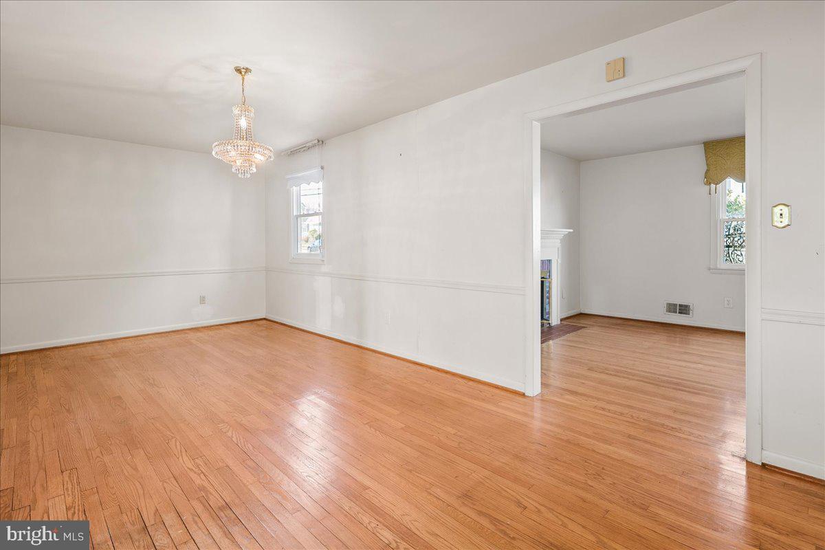 DOUGLAS PARK - Residential