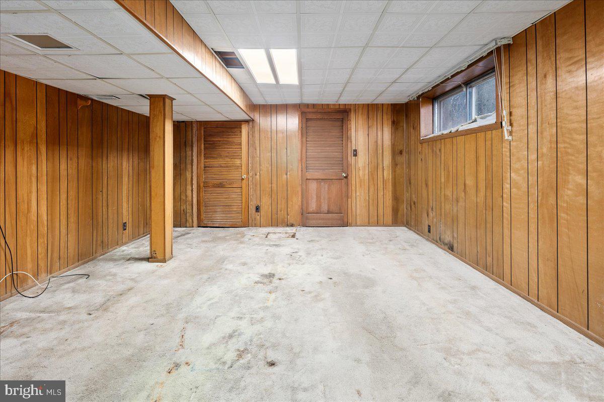 DOUGLAS PARK - Residential