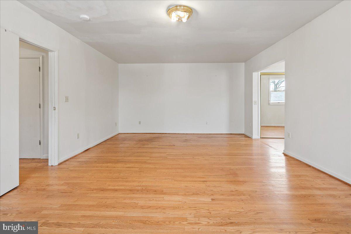 DOUGLAS PARK - Residential