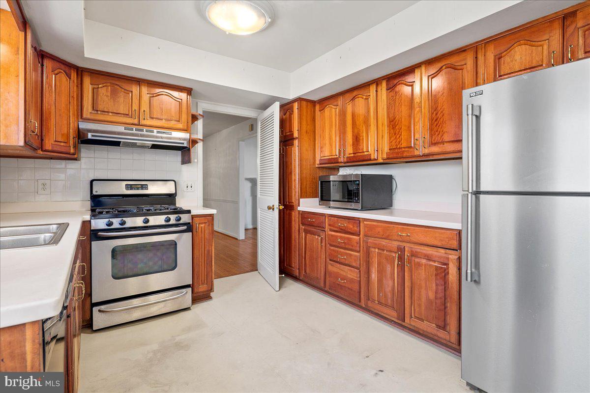 DOUGLAS PARK - Residential