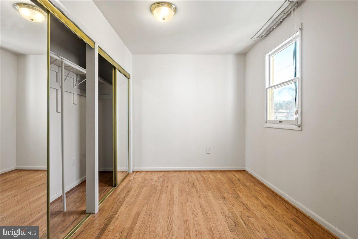 DOUGLAS PARK - Residential