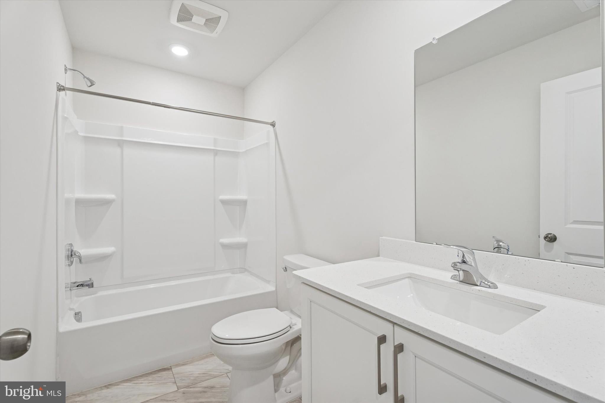 RIVER POINTE - Residential Lease