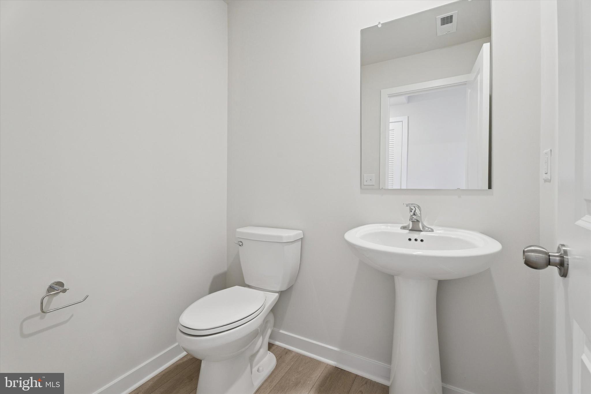 RIVER POINTE - Residential Lease