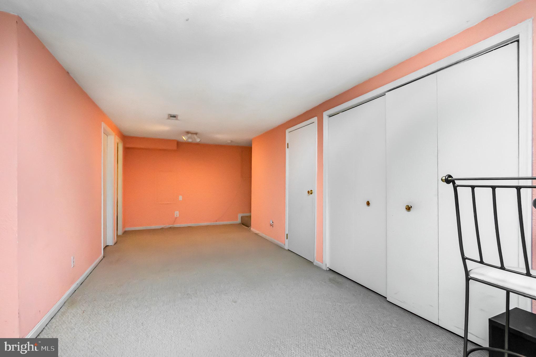 OAK HURST - Residential