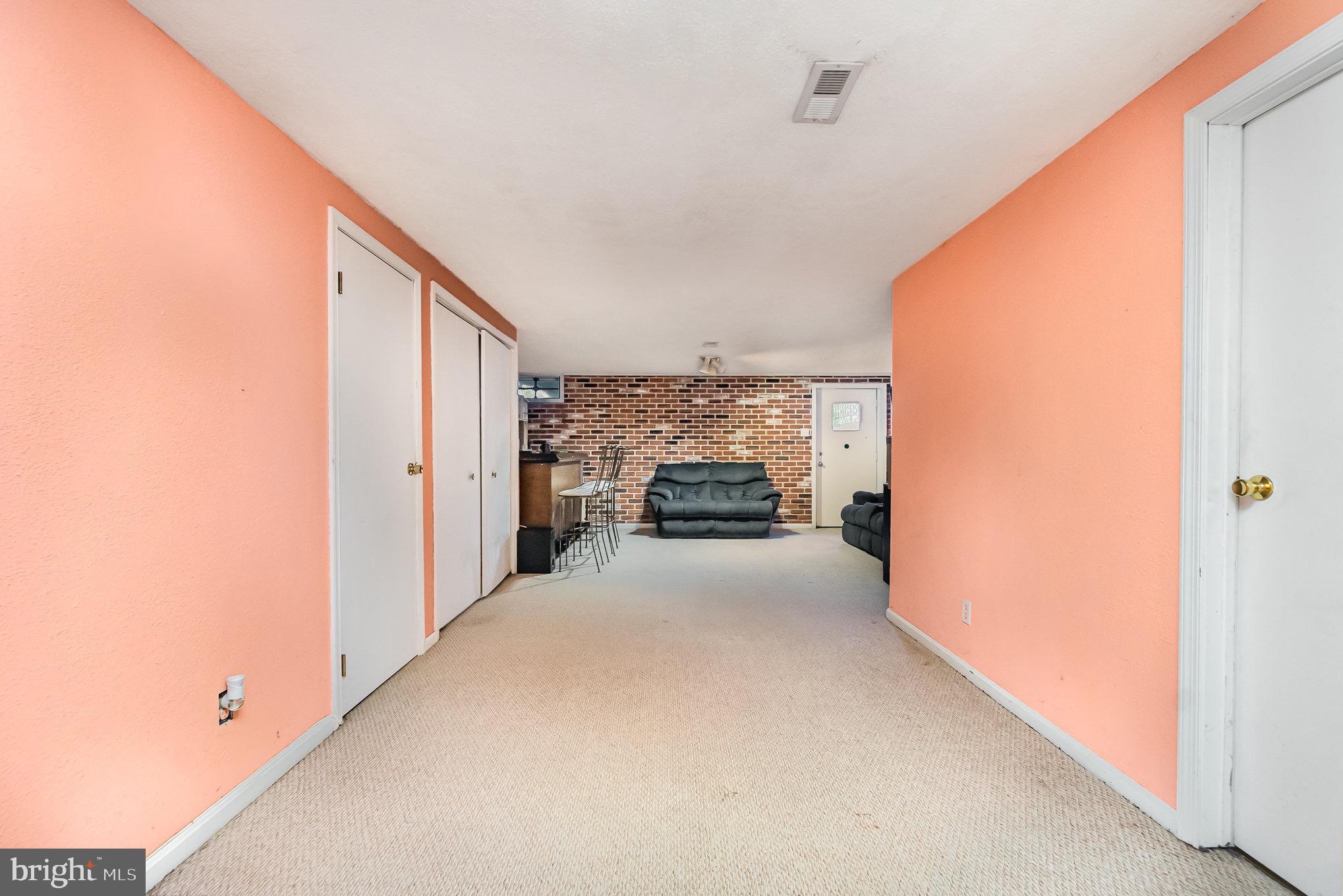 OAK HURST - Residential