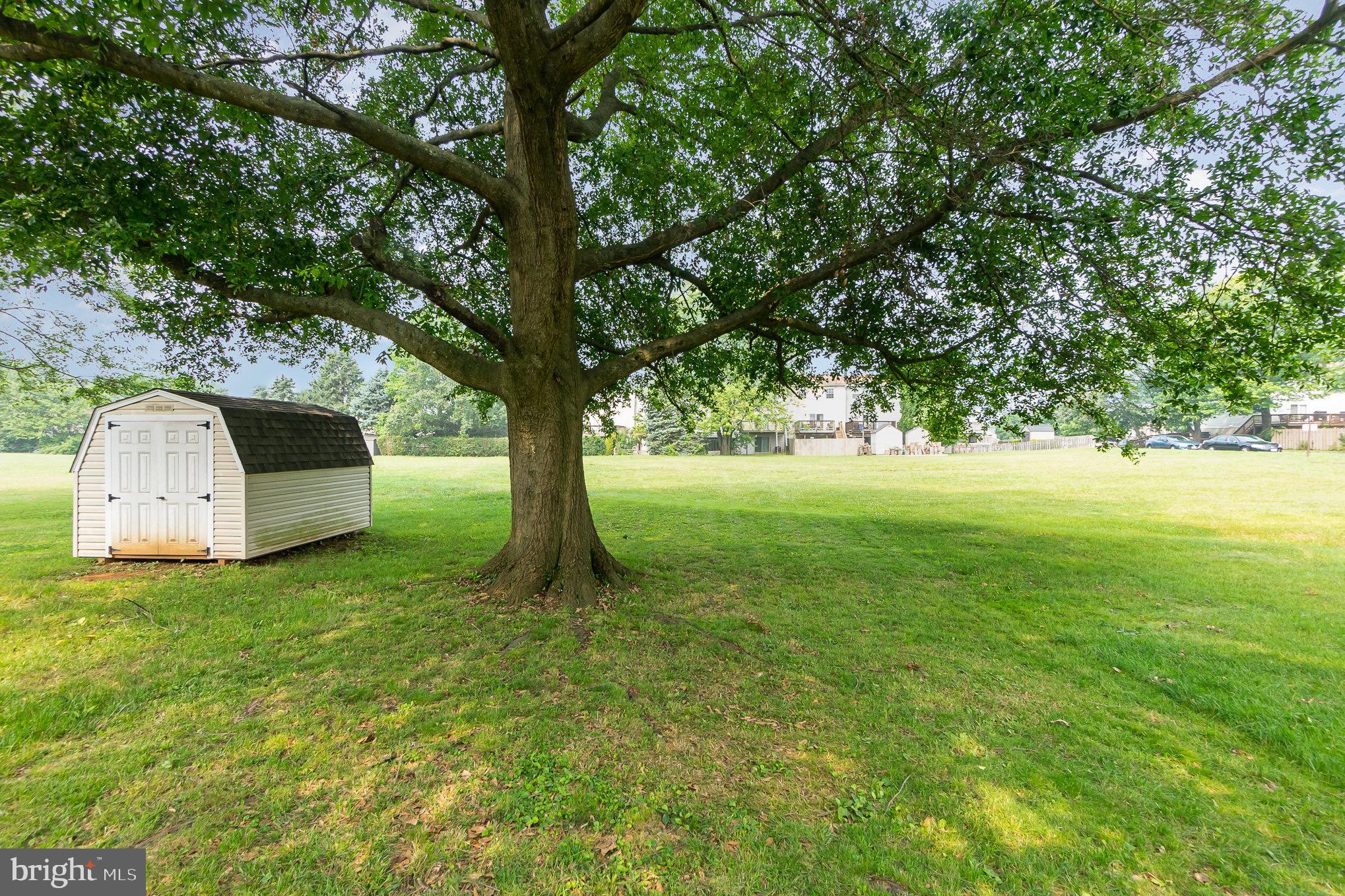 OAK HURST - Residential