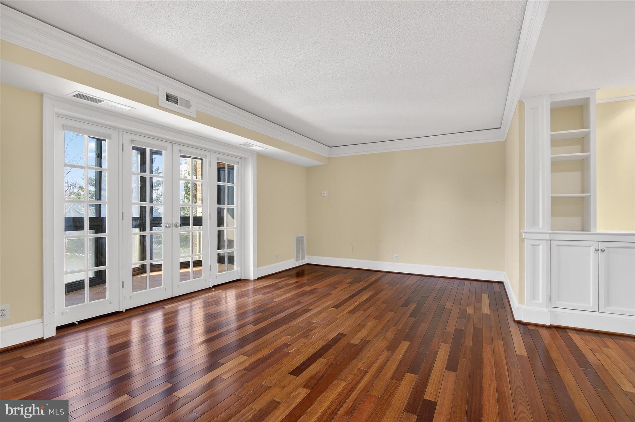 ROTONDA - Residential