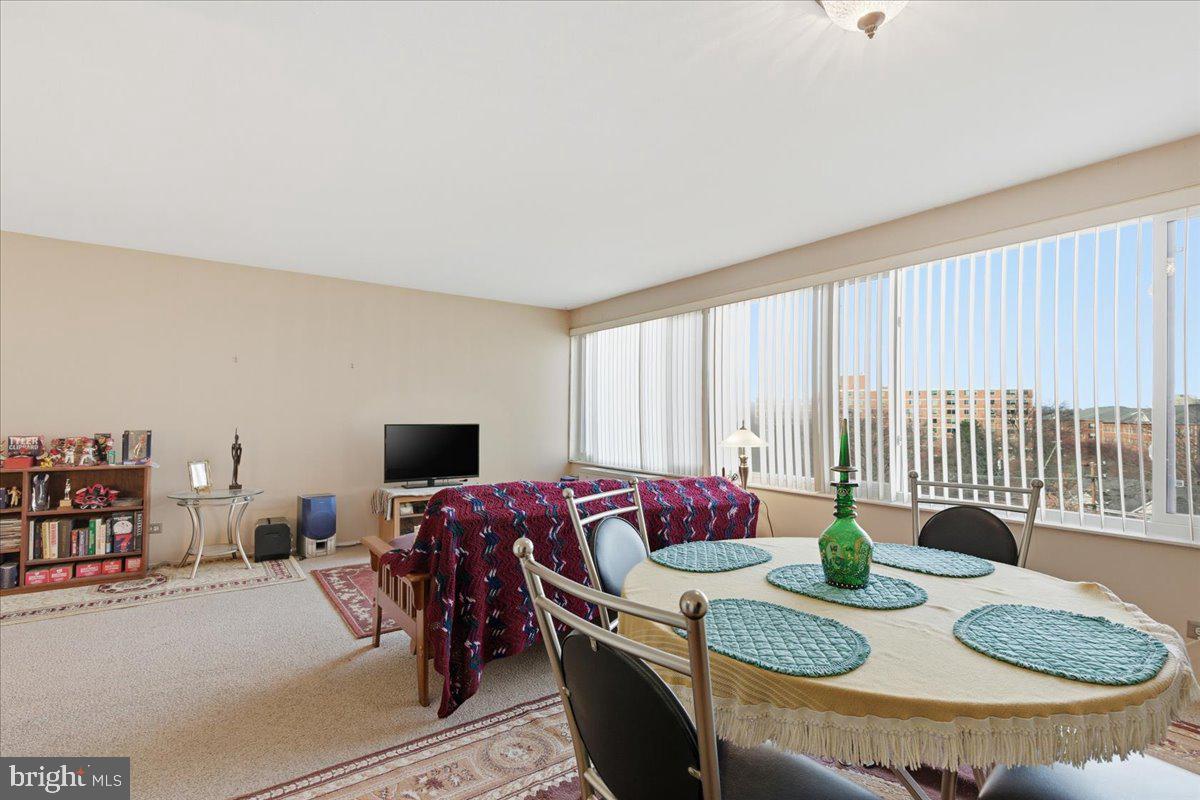 THE CHATHAM - Residential