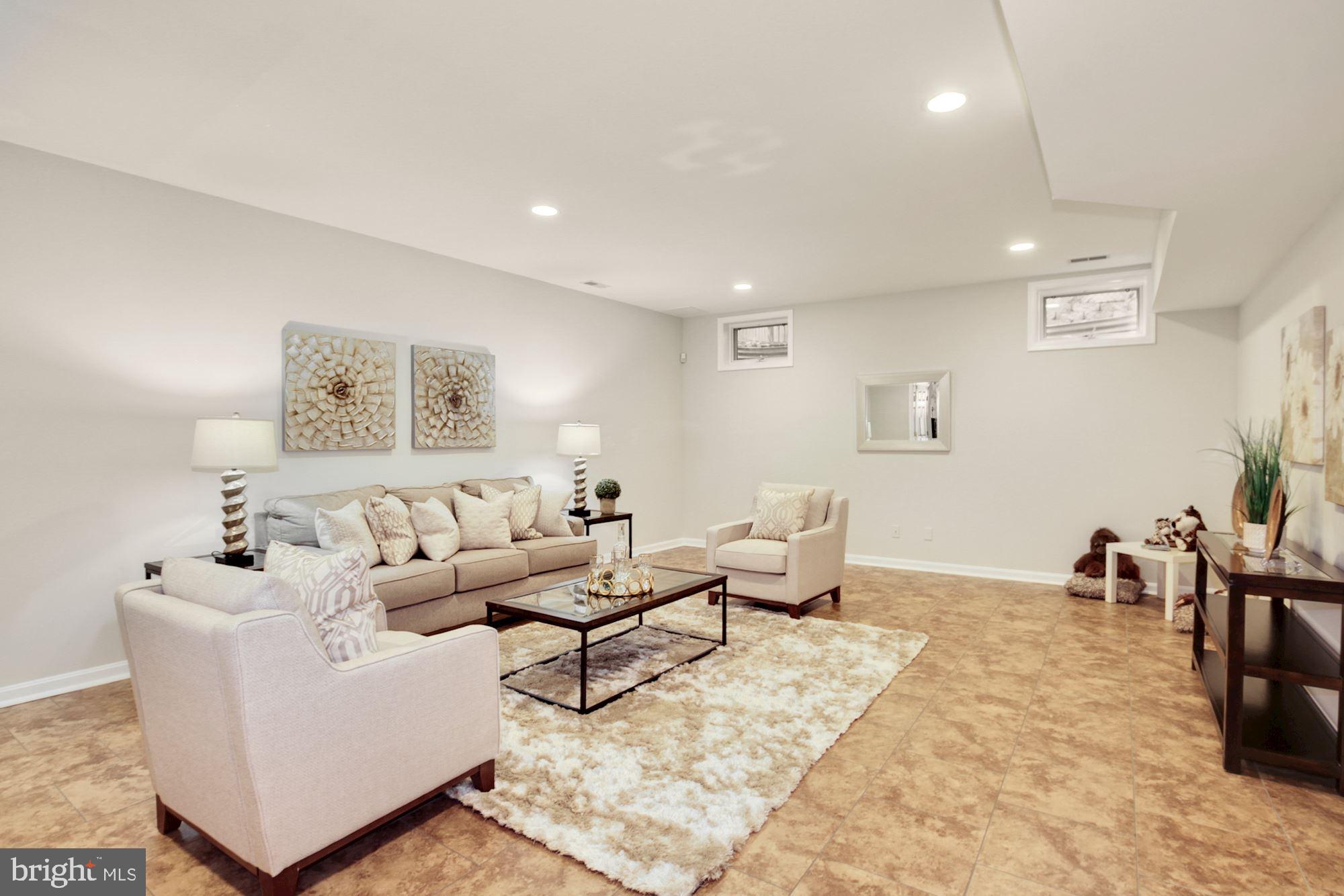 ALTA VISTA TERRACE - Residential