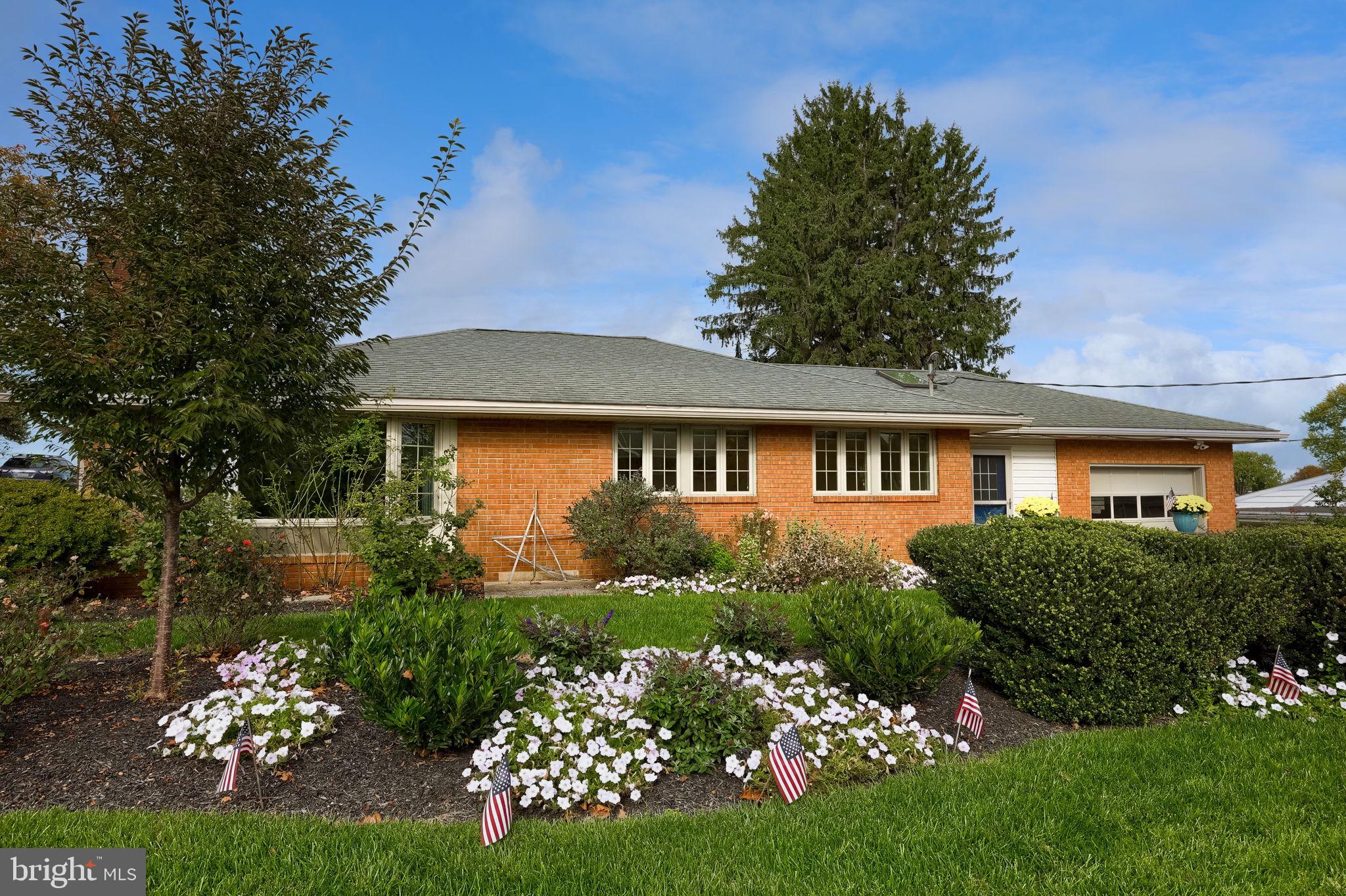 117 LOCUST LANE