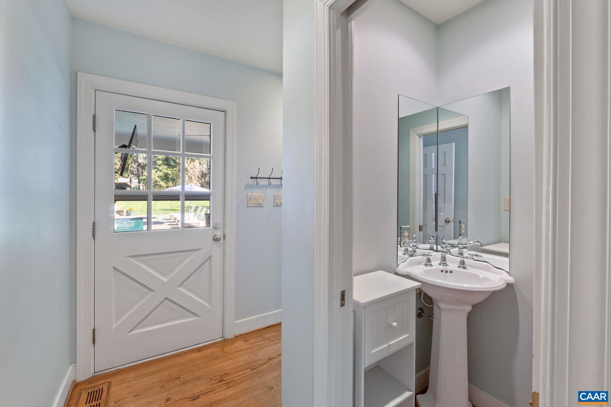 COLTHURST FARM - Residential