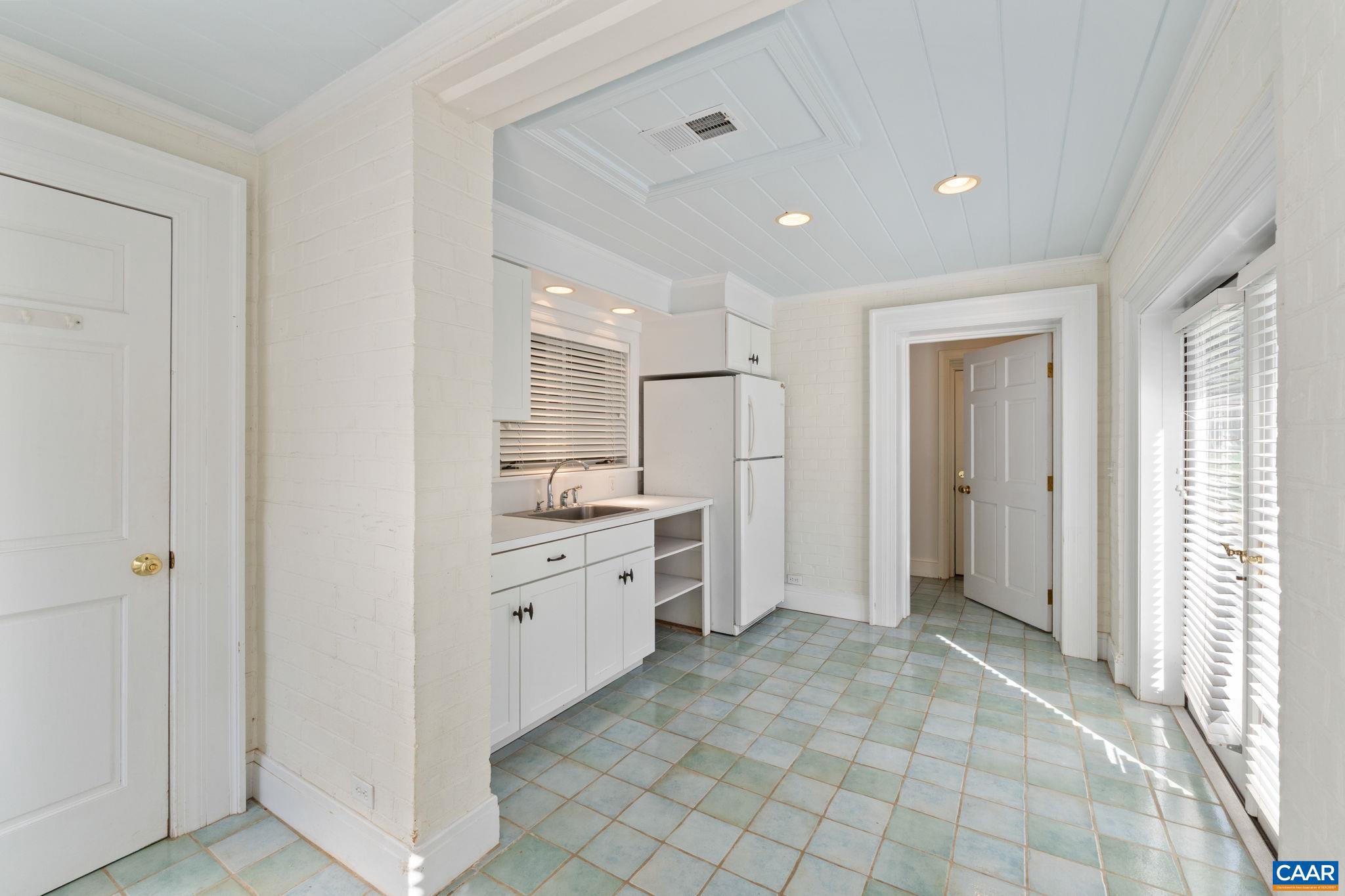 COLTHURST FARM - Residential