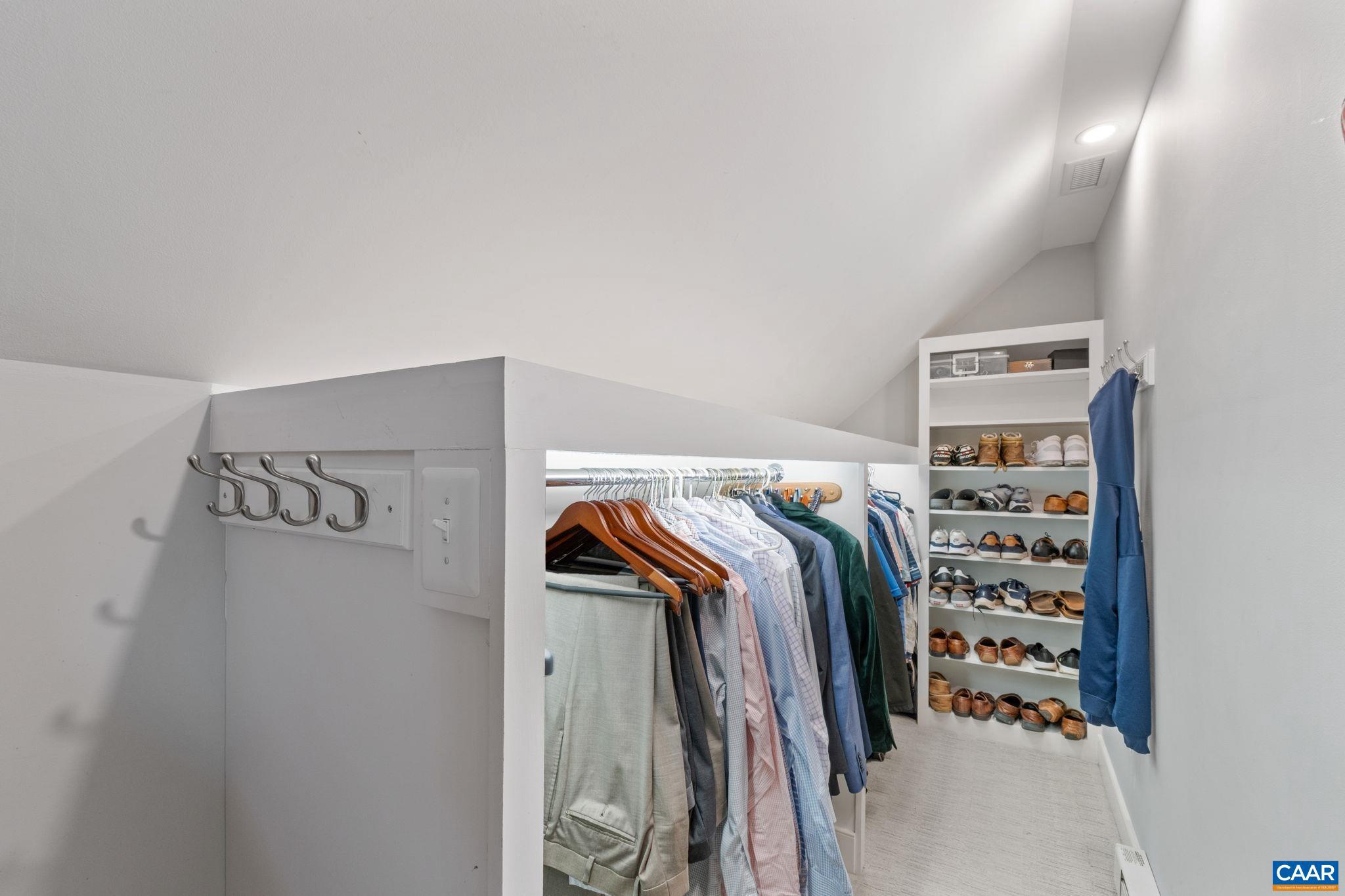 COLTHURST FARM - Residential