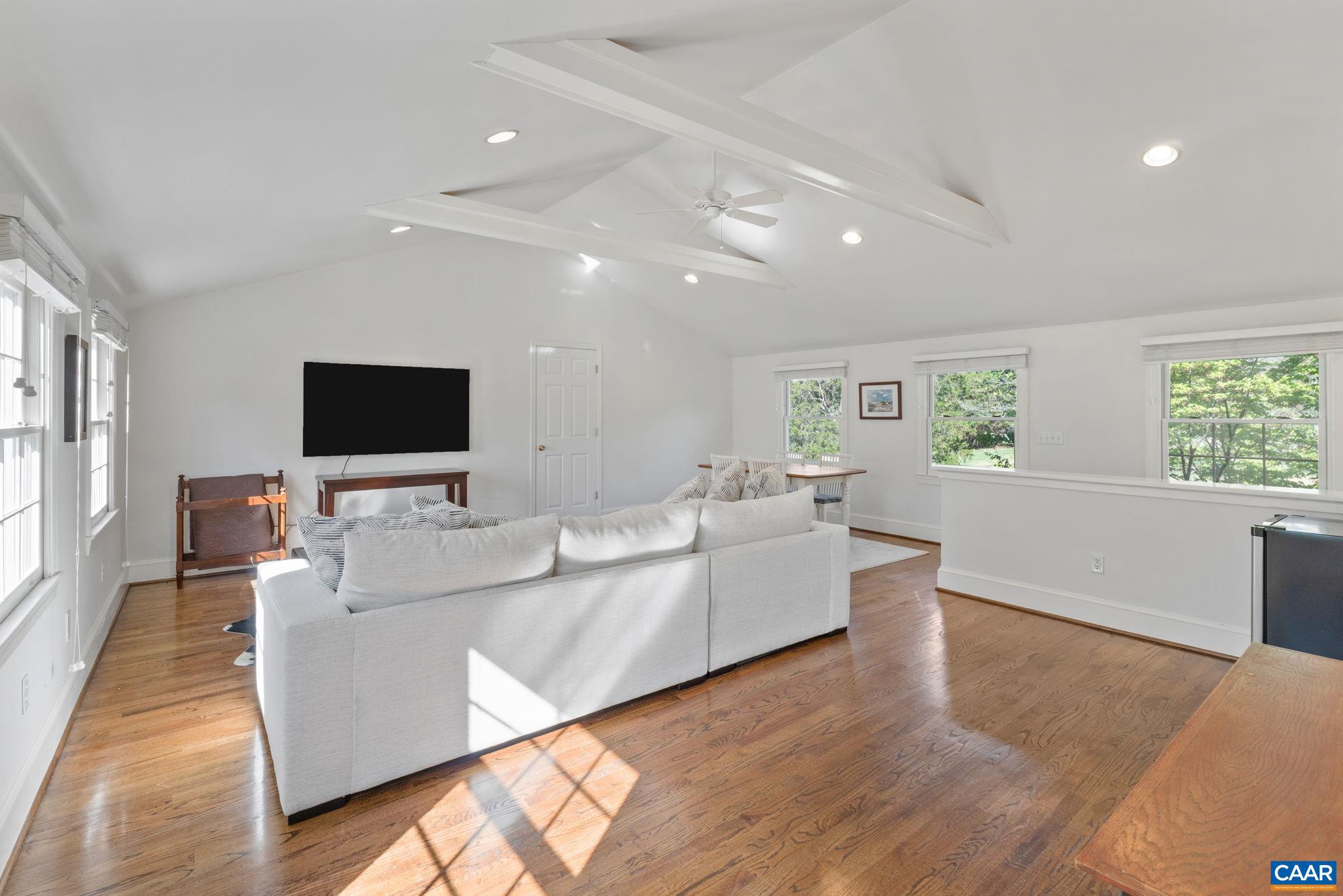 COLTHURST FARM - Residential