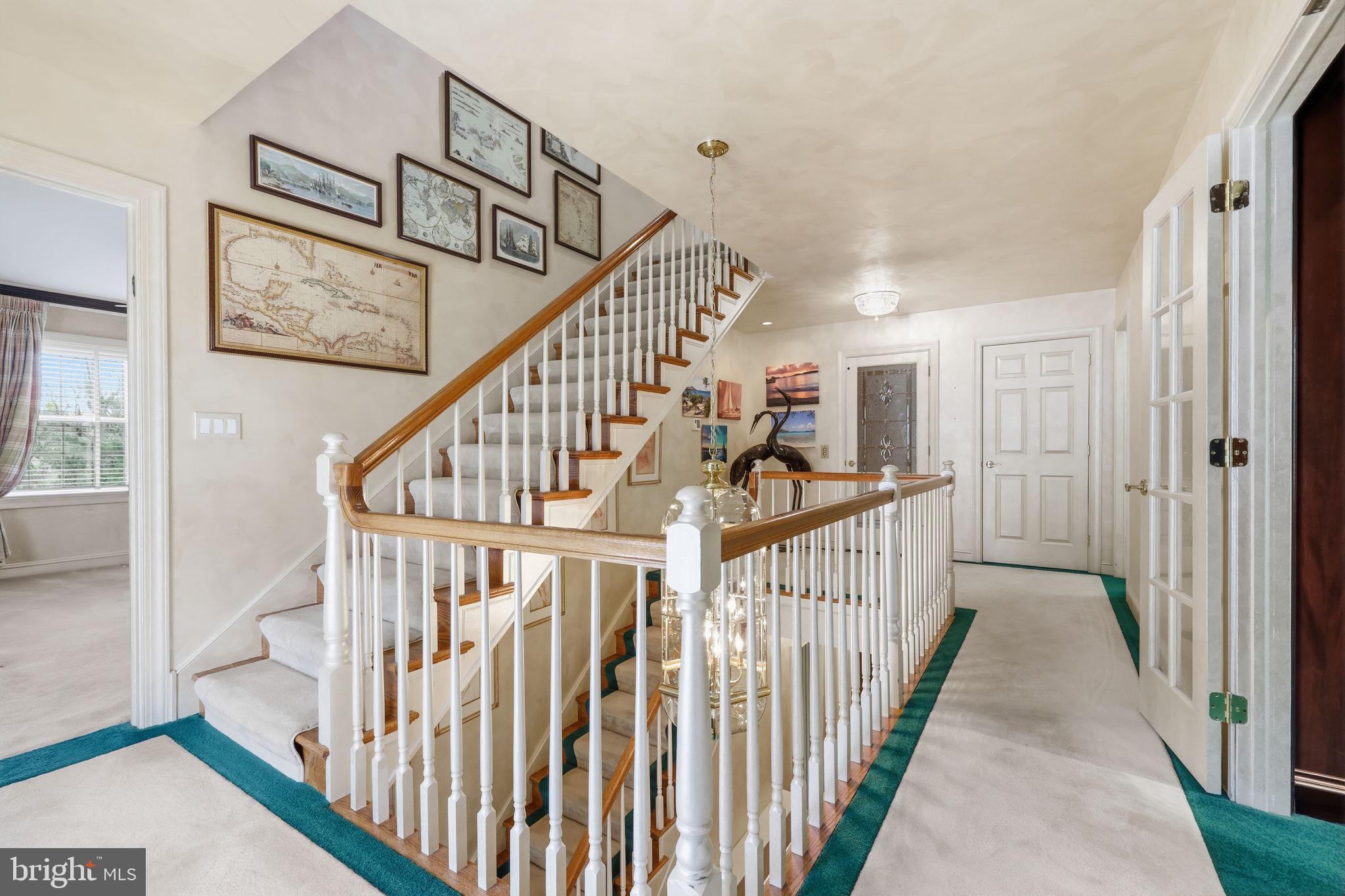 BELLE AIRE - Residential