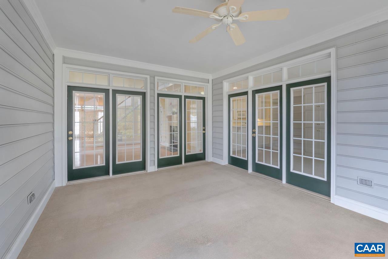 REDFIELDS - Residential