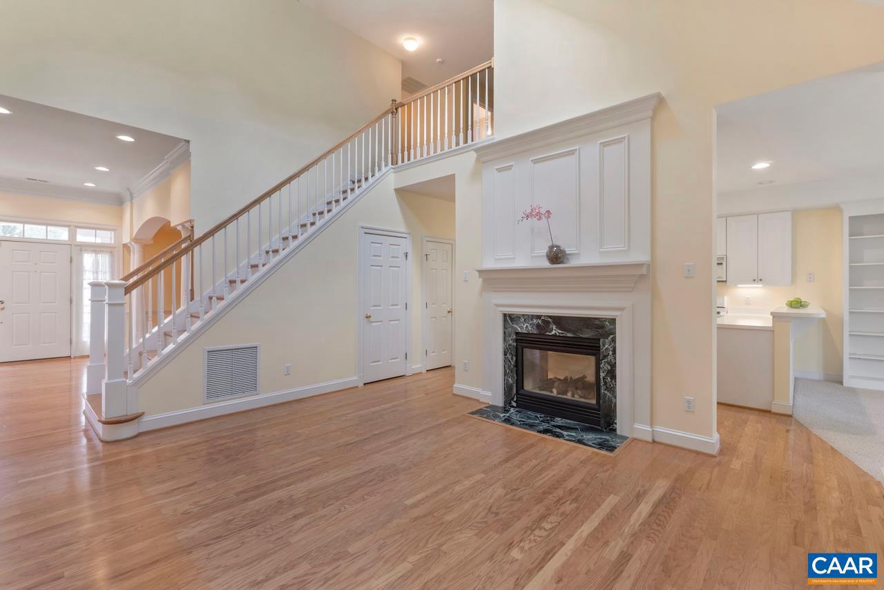 REDFIELDS - Residential