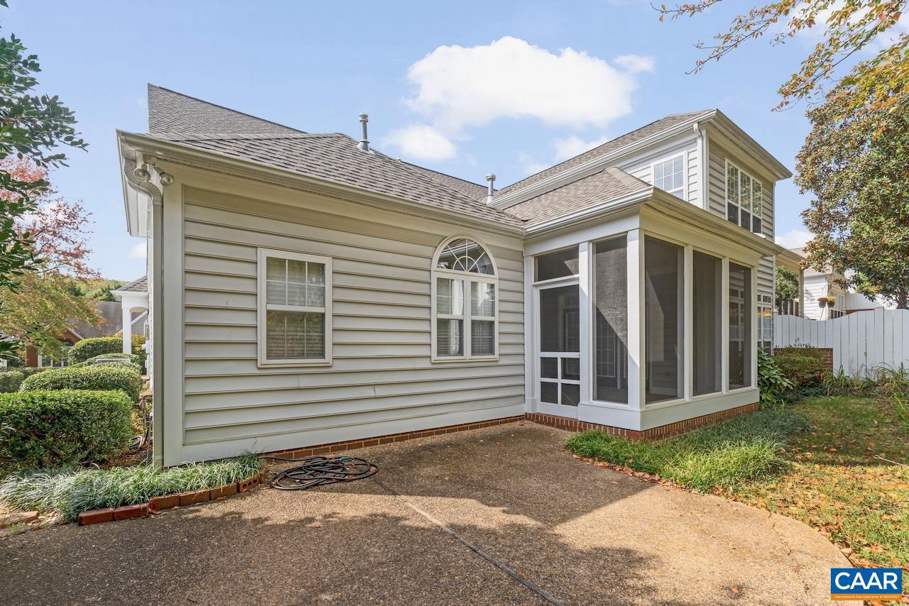 REDFIELDS - Residential