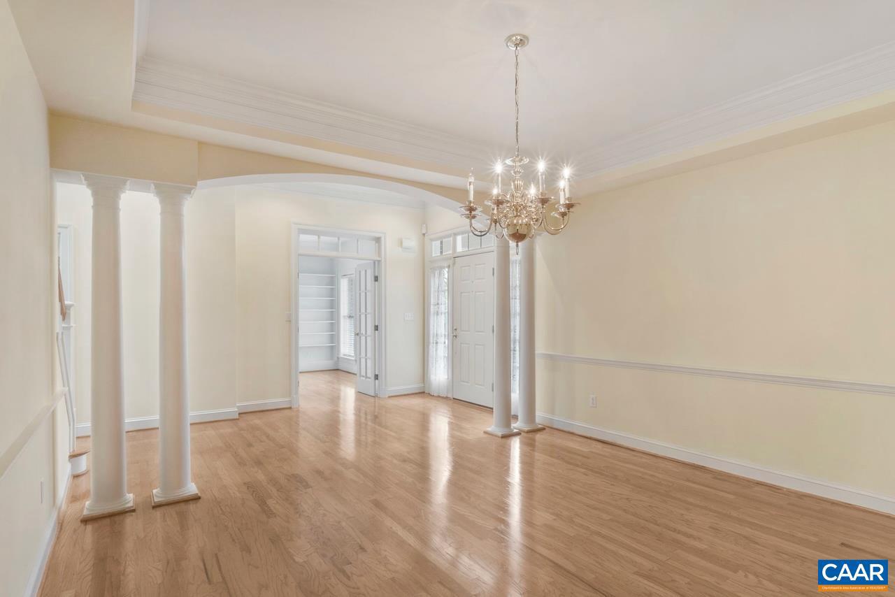 REDFIELDS - Residential