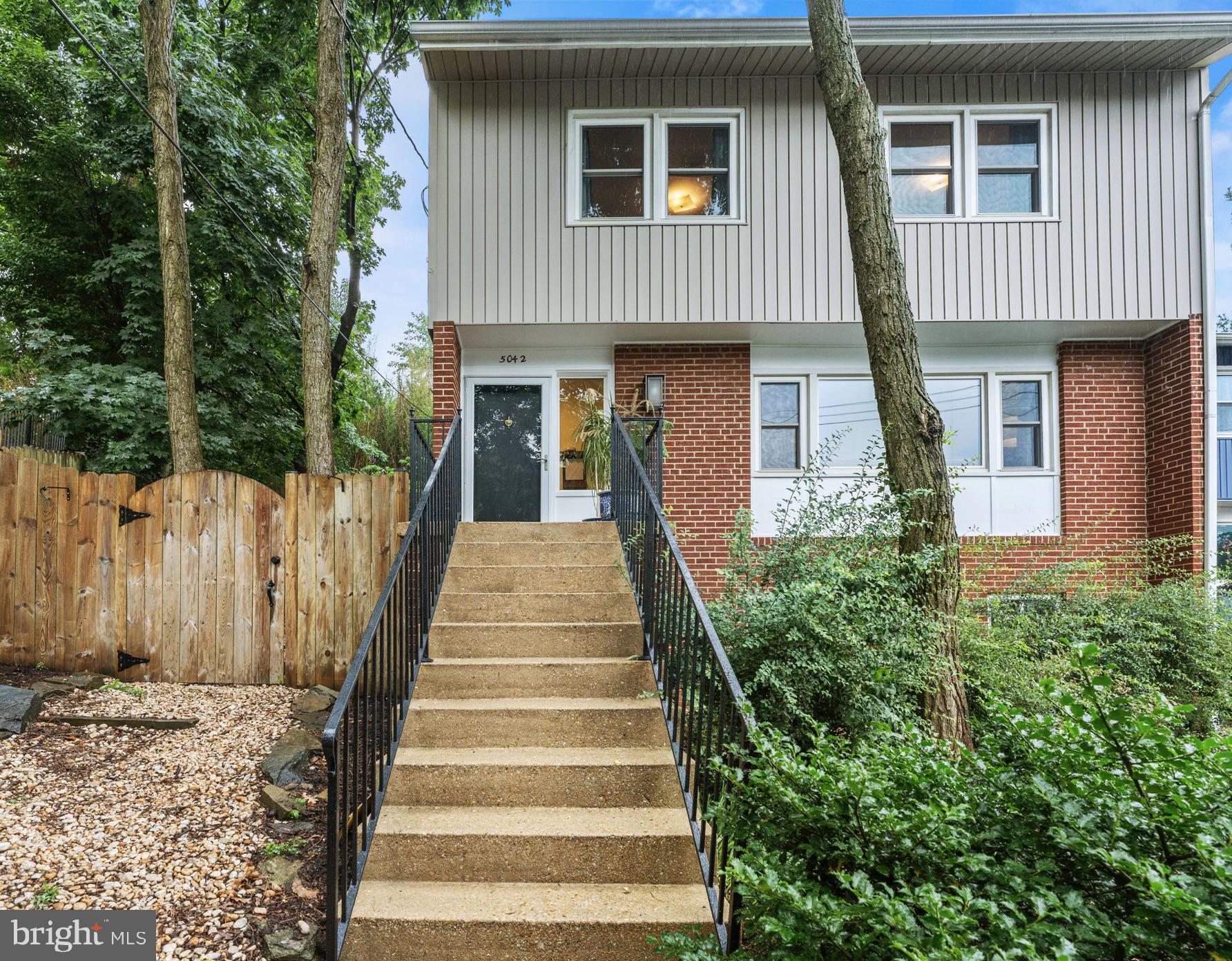 CLAREMONT - Residential